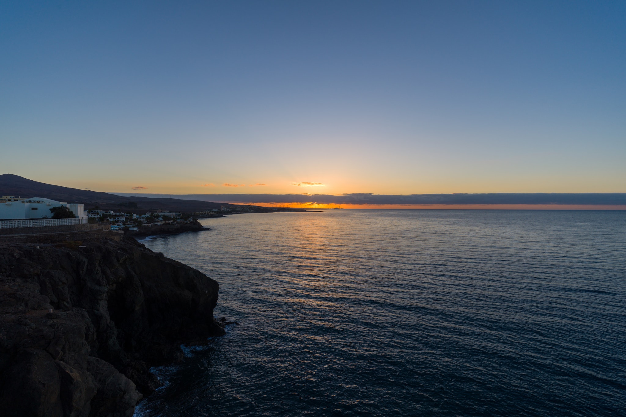 Viewpoint Over The Cliff By CanariasGetaway-Buitenlucht