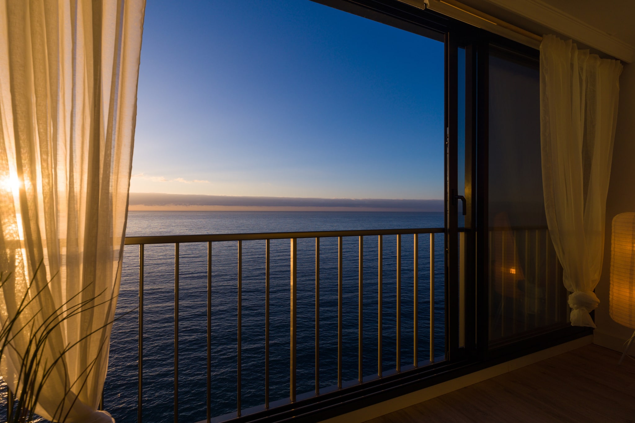 Viewpoint Over The Cliff By CanariasGetaway-Buitenlucht