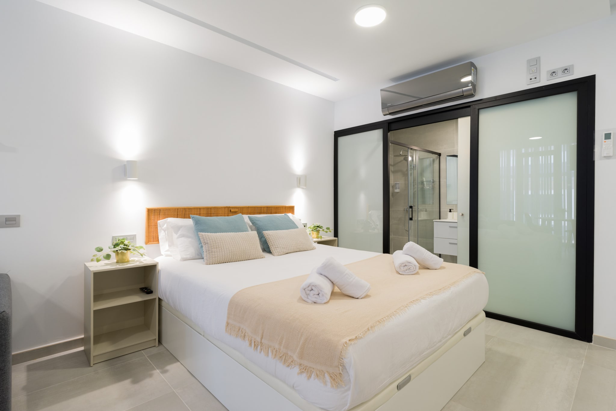Coral Beach Home By CanariasGetaway-Chambre