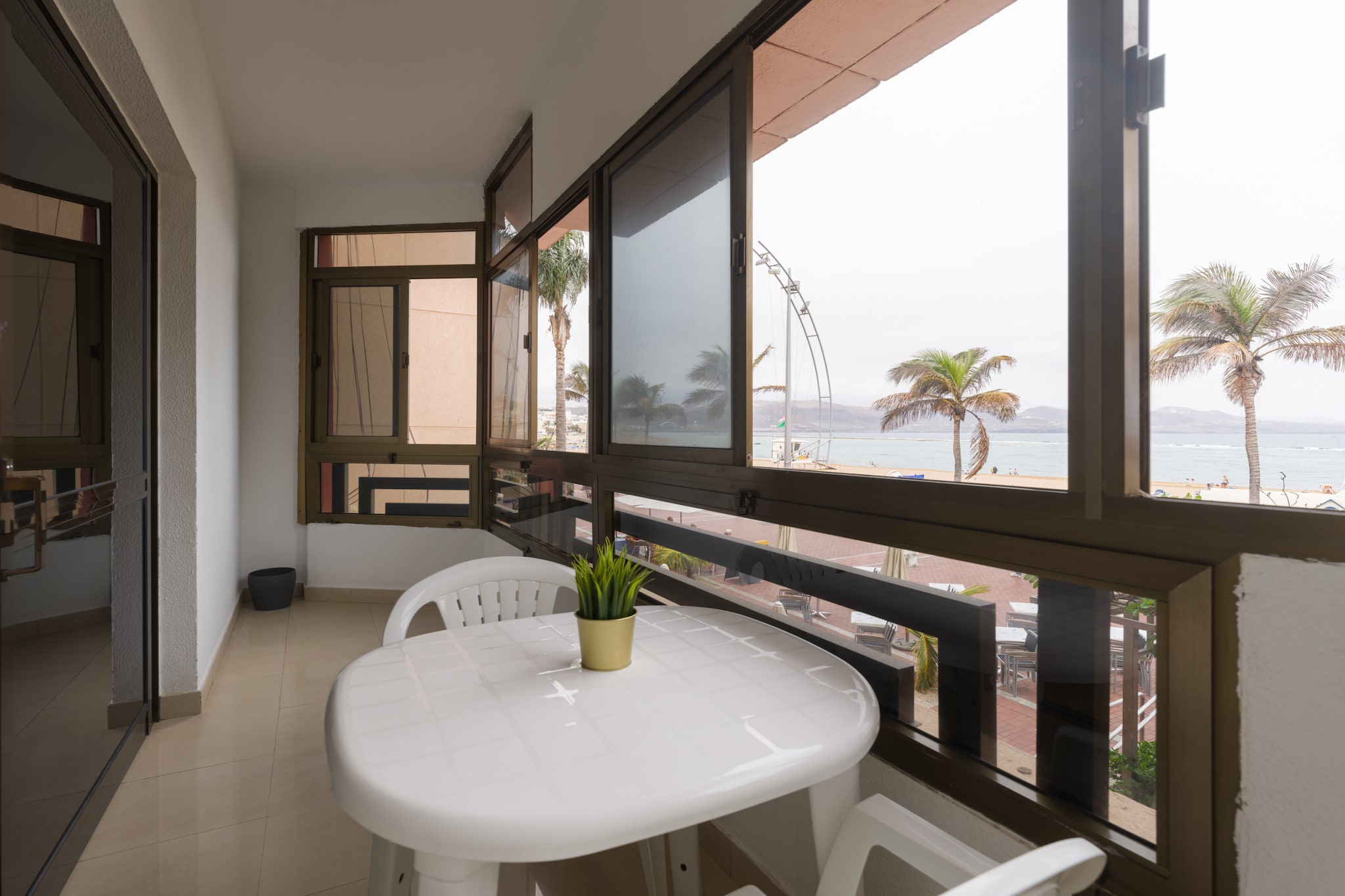 Beach Front Las Canteras By CanariasGetaway-Terrasse