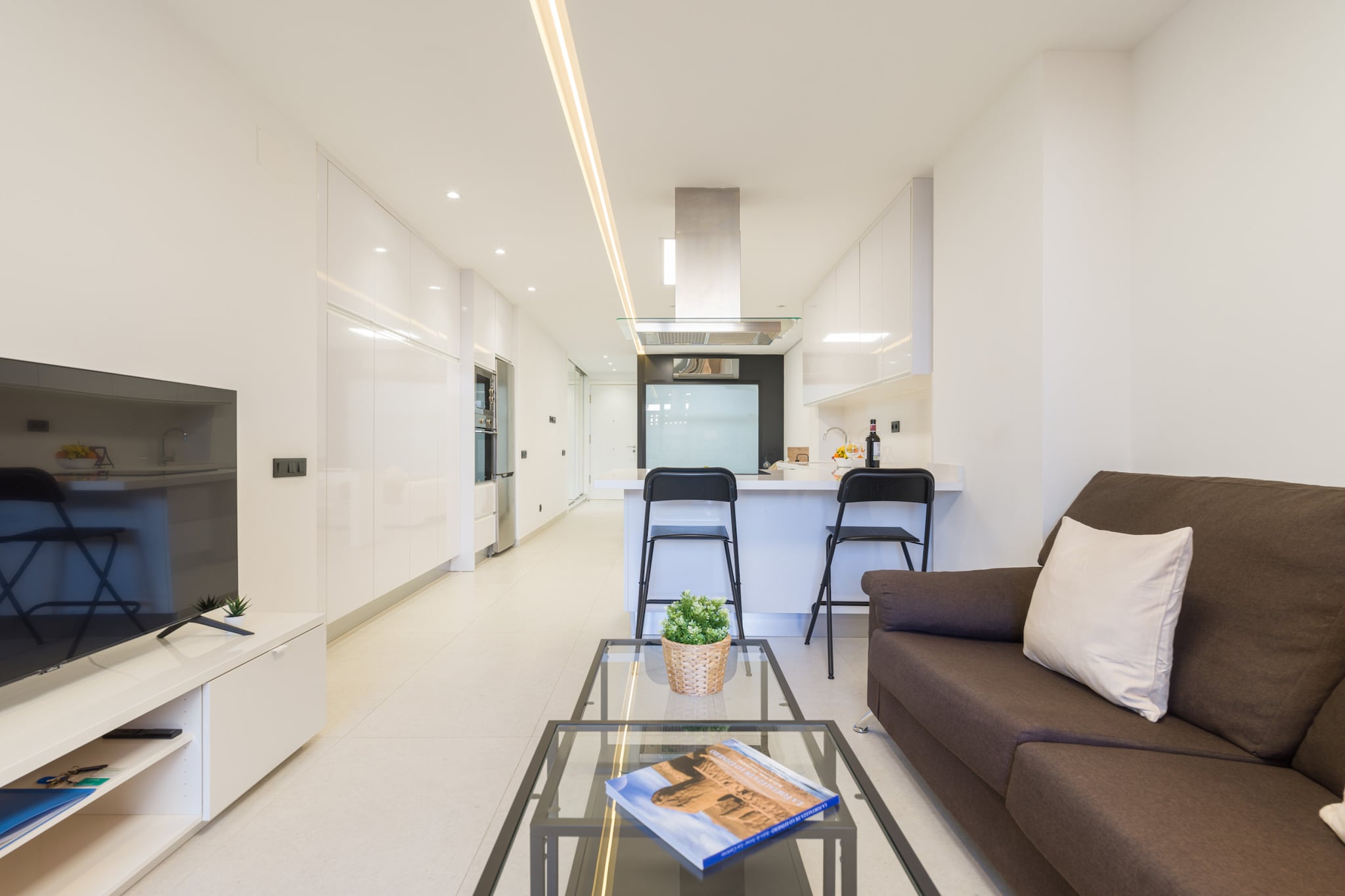 Temple Home By CanariasGetaway-Salon