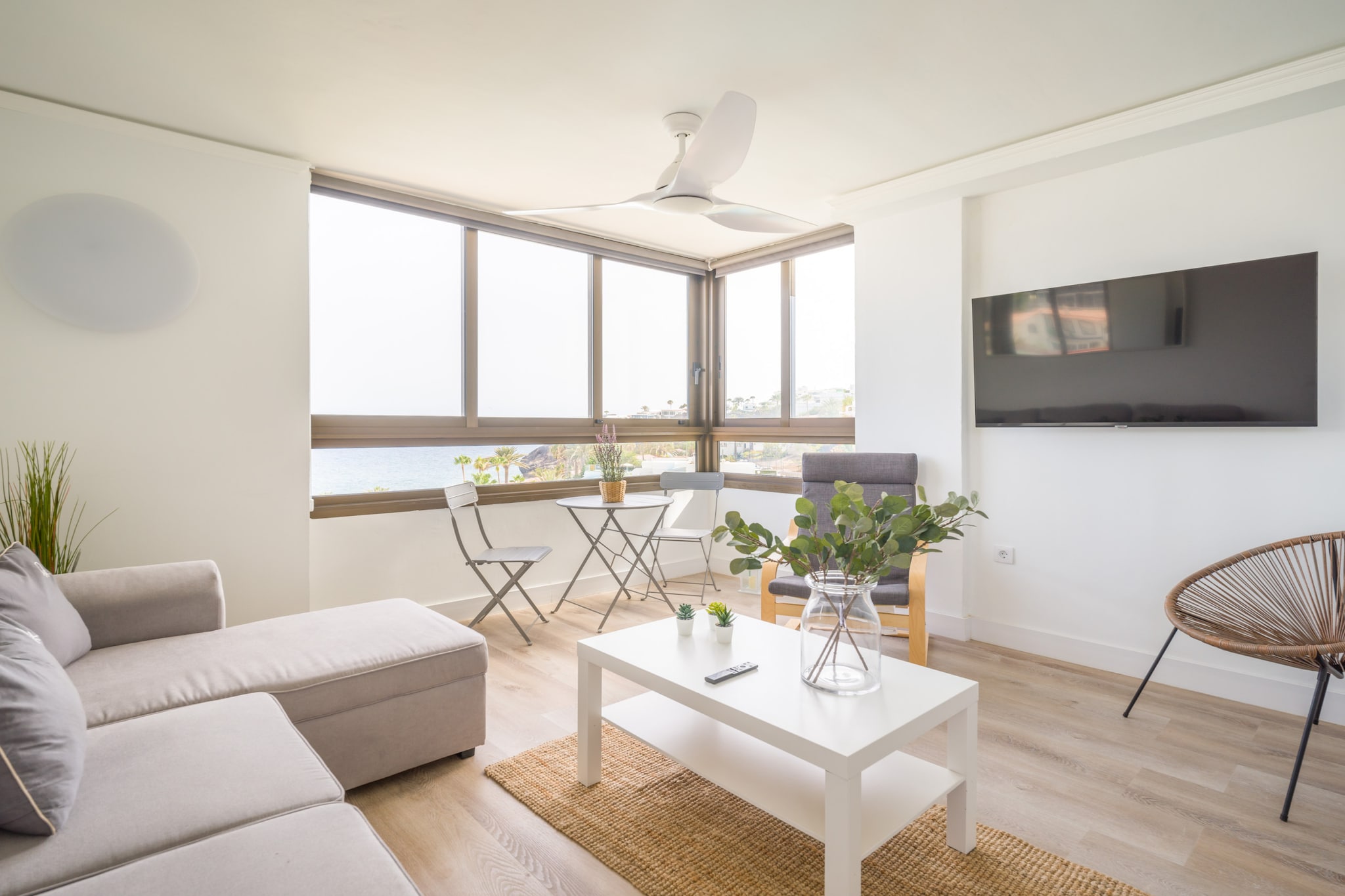 Aguila Beach Ocean View 40 By CanariasGetaway-Woonkamer