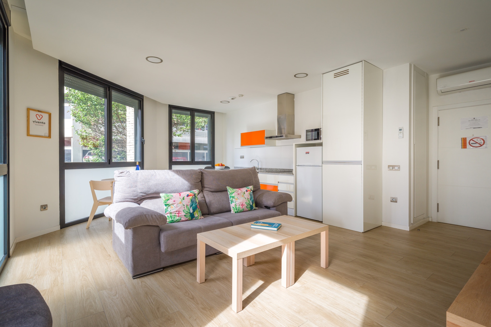 VIVENTE 1A BY CANARIAS GETAWAY-Salon
