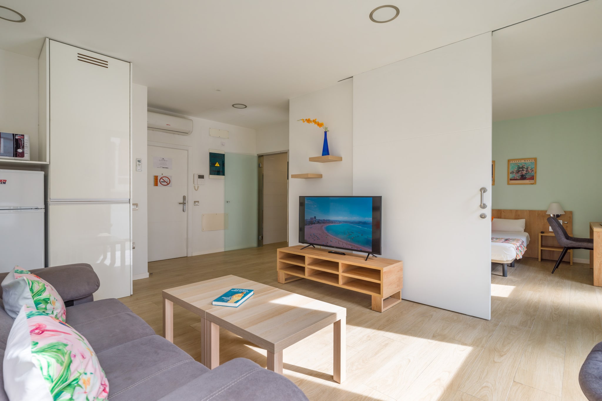 VIVENTE 1A BY CANARIAS GETAWAY-Salon