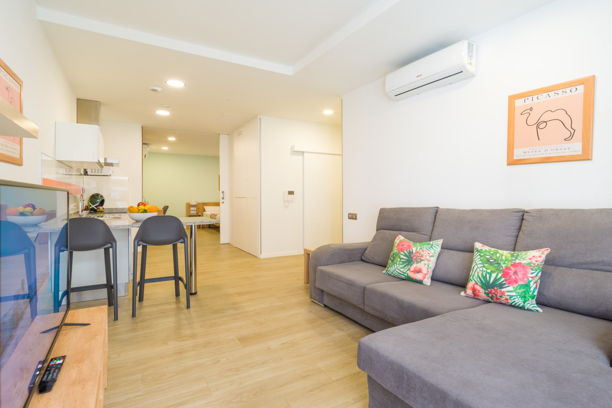 VIVENTE 1C BY CANARIAS GETAWAY-Salon