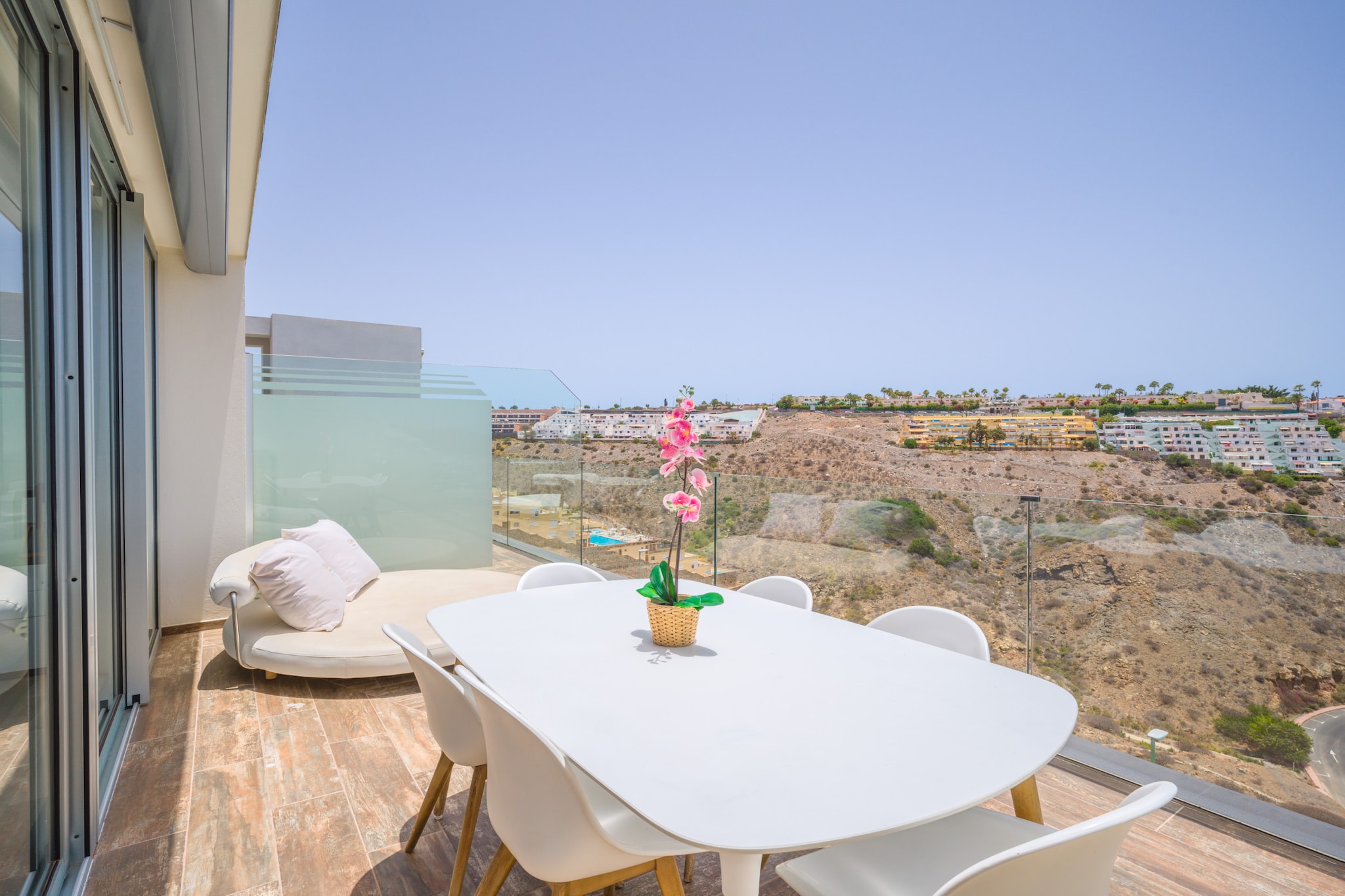 Beyond Amadores 11 By CanariasGetaway-Terras