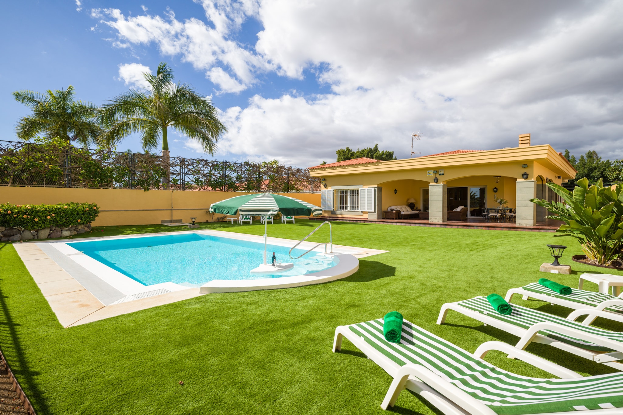 Golf Views Home By CanariasGetaway-Tuinen zomer