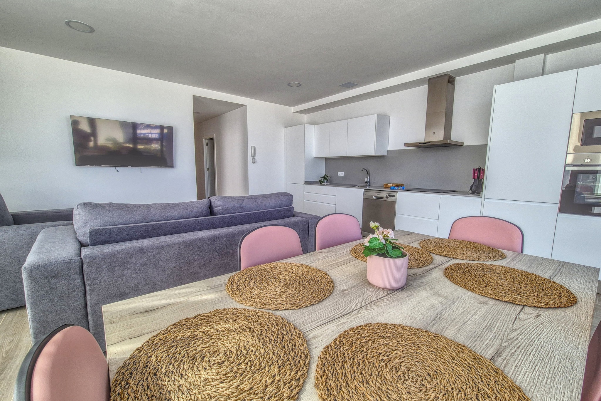 Yan Building 6B By CanariasGetaway.-Dining room