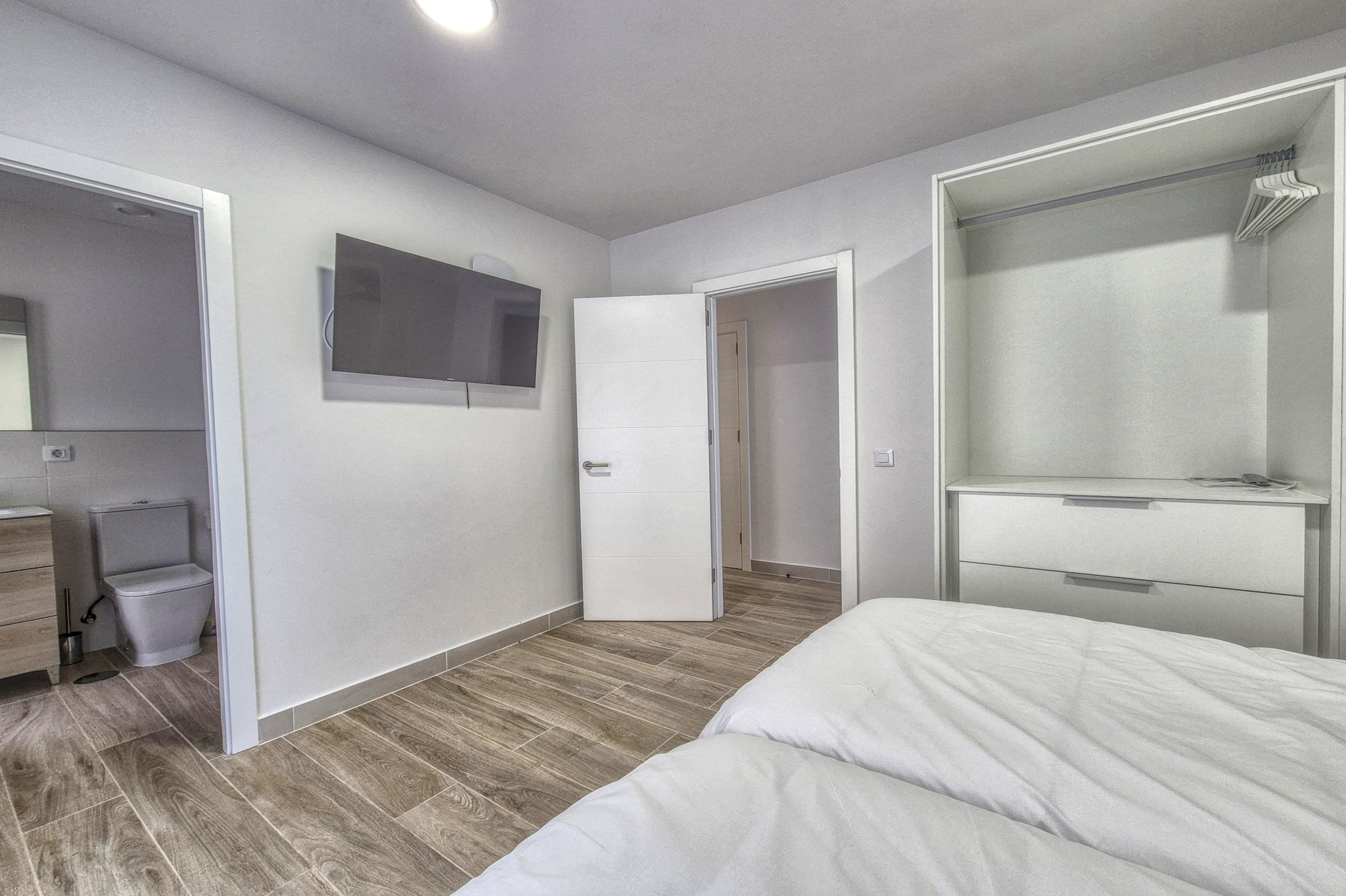 Yan Building 4B BY CanariasGetaway-Chambre