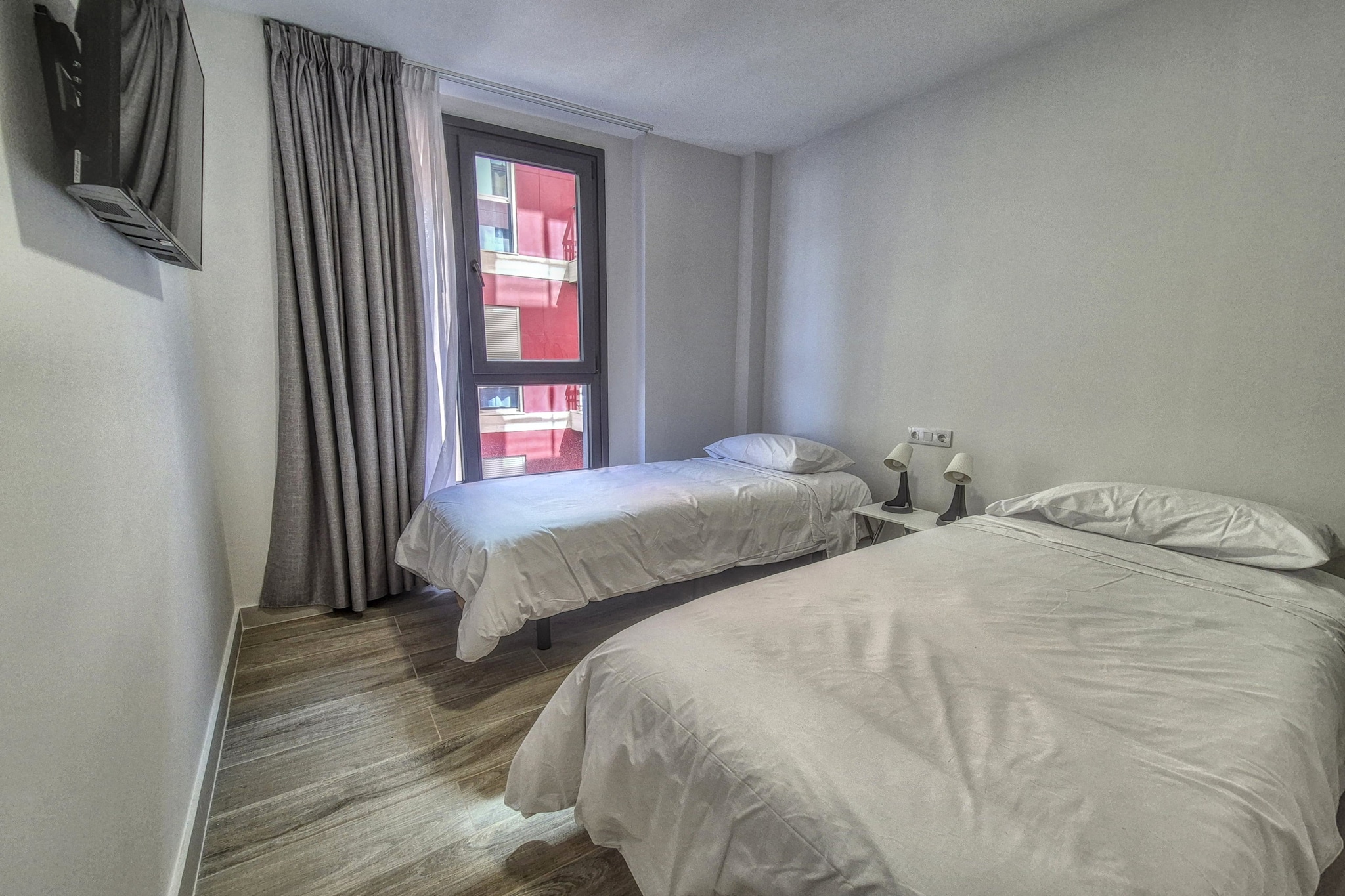 Yan Building 2B BY CanariasGetaway-Chambre