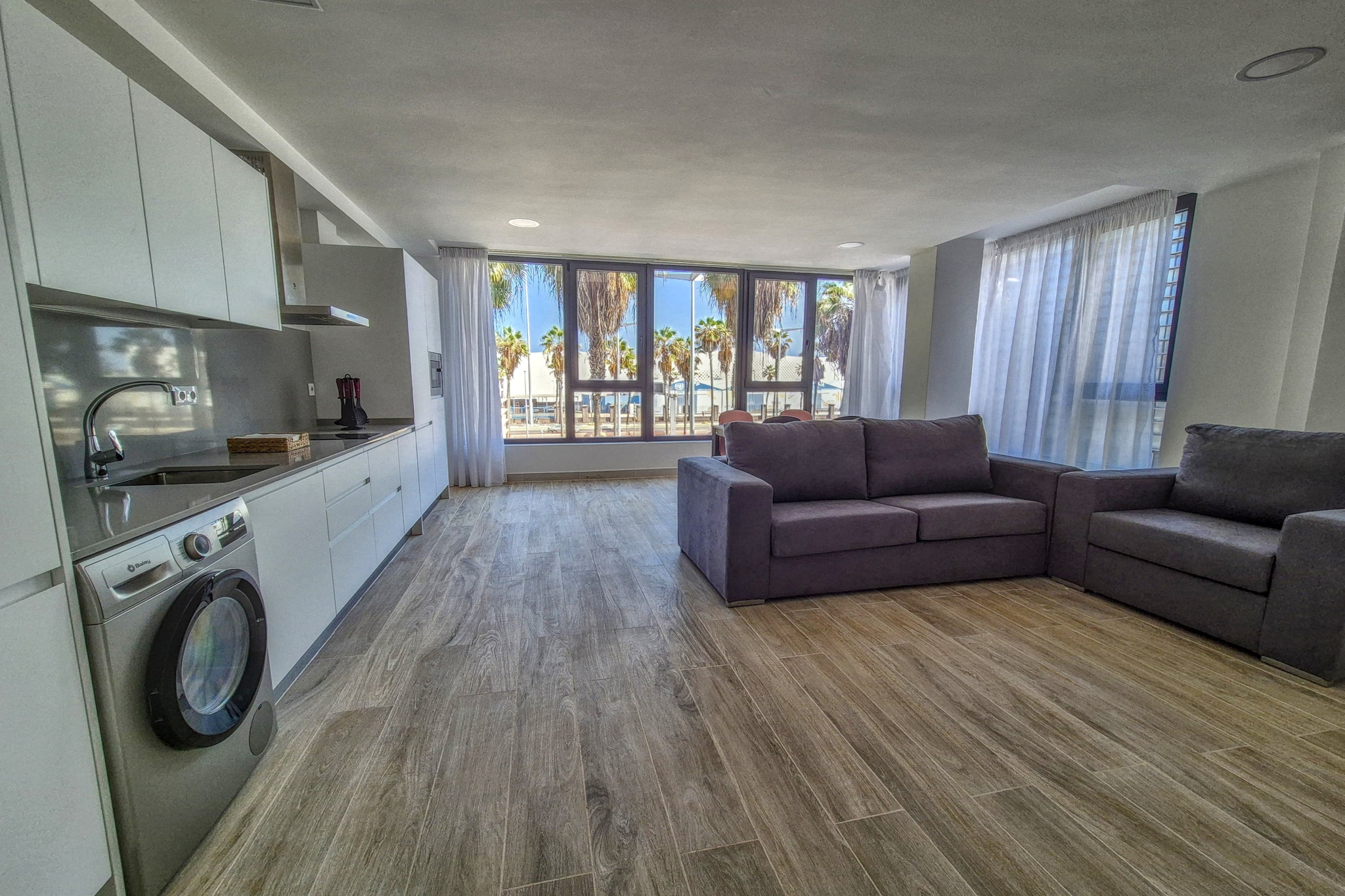 Yan Building 1B BY CanariasGetaway-Salon