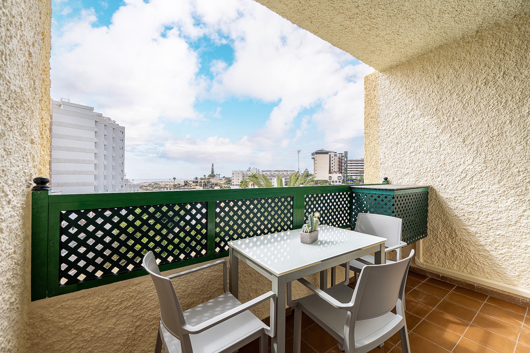 Beach View Apartment II-Terrasbalkon