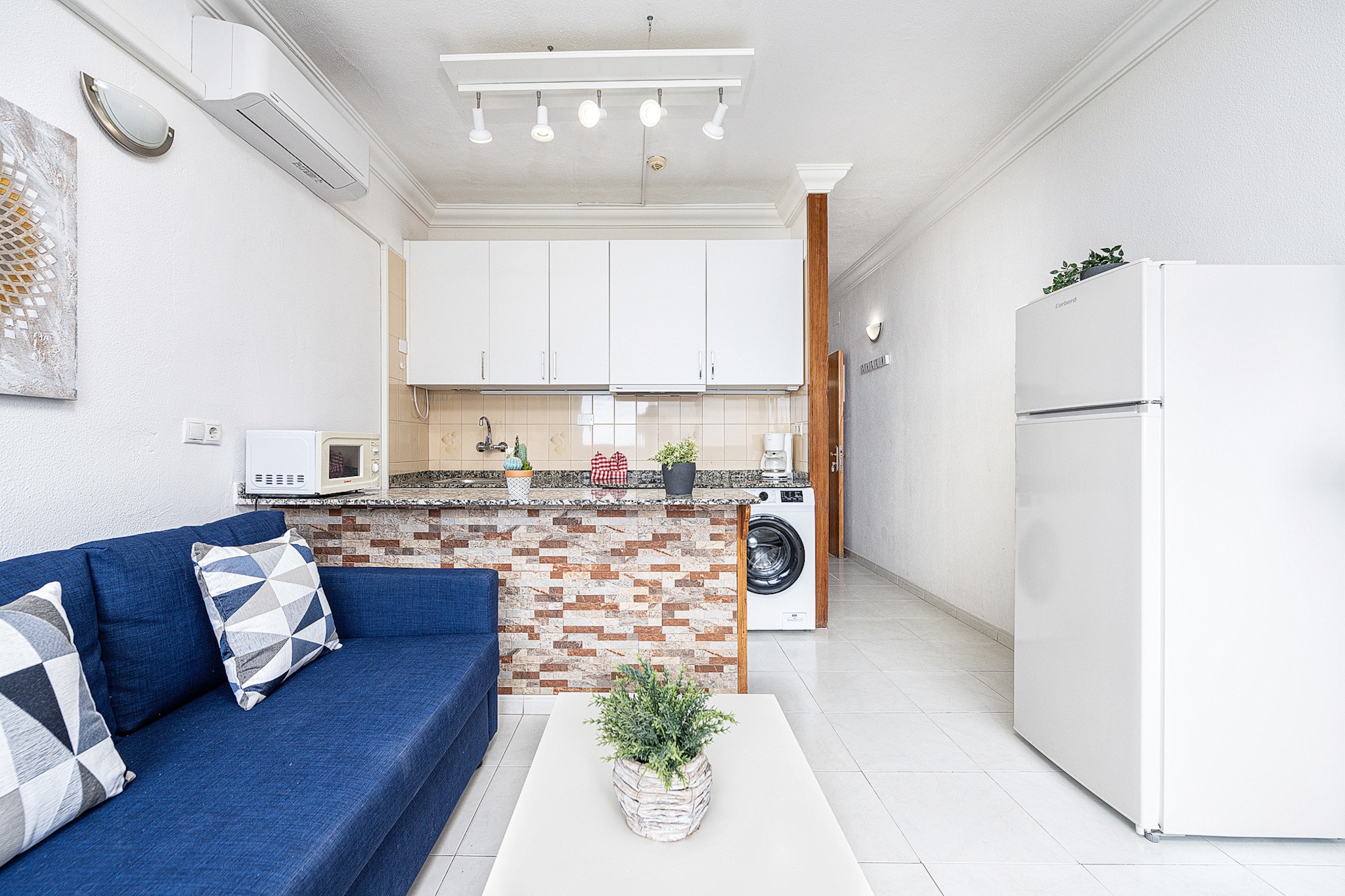 Beach View Apartment II-Keuken