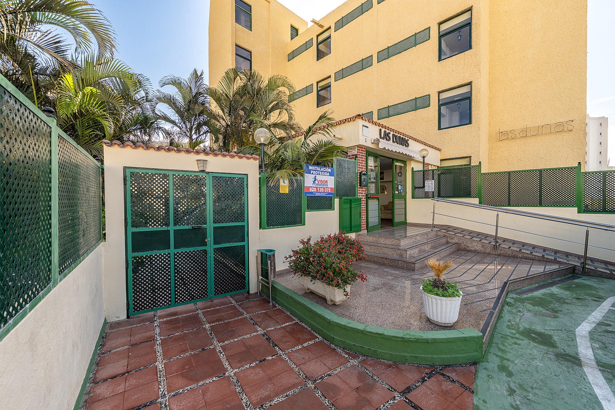 Beach View Apartment II-Buitenlucht