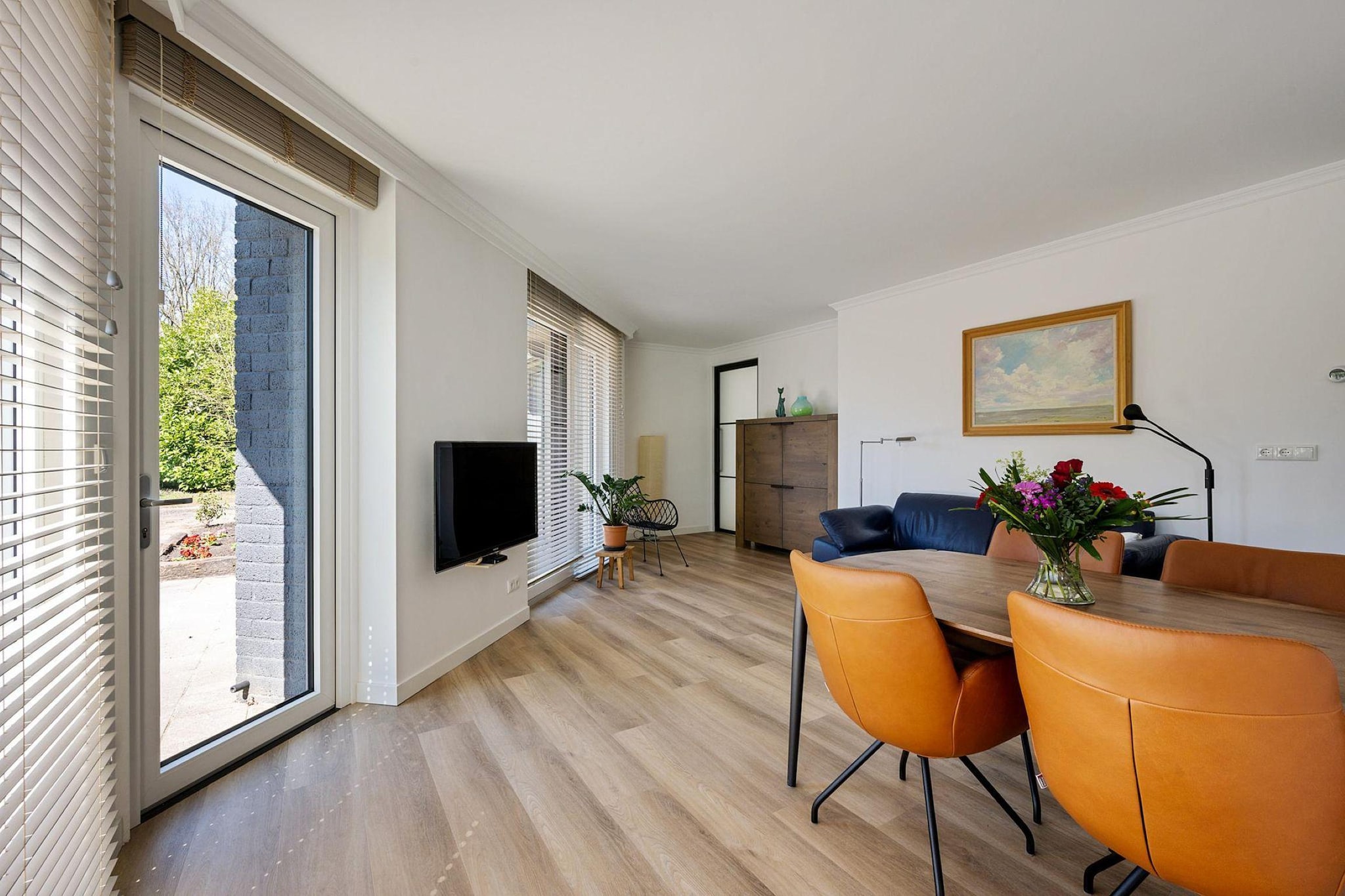 Ermerzand Retreat-Eetkamer