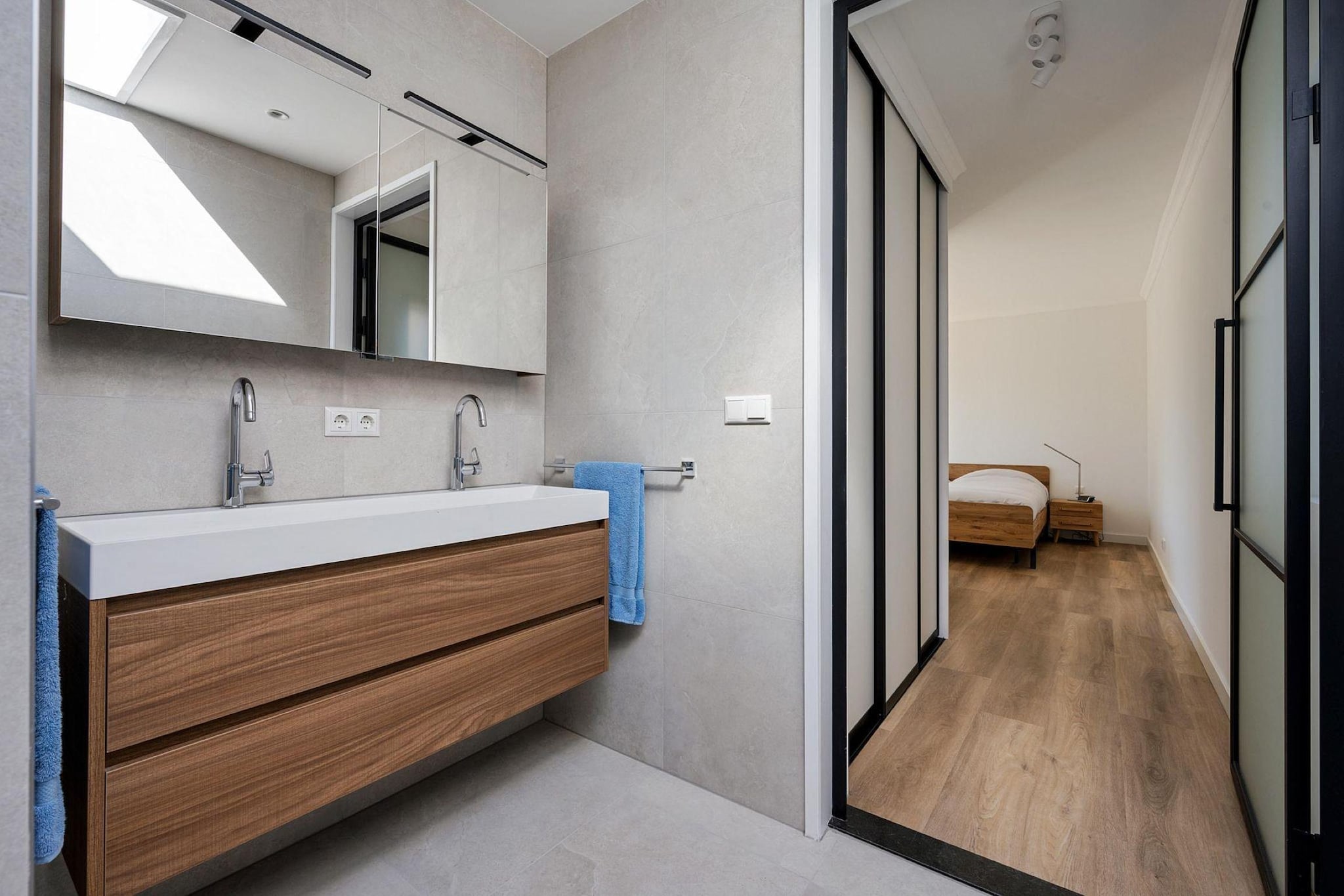 Ermerzand Retreat-Badkamer