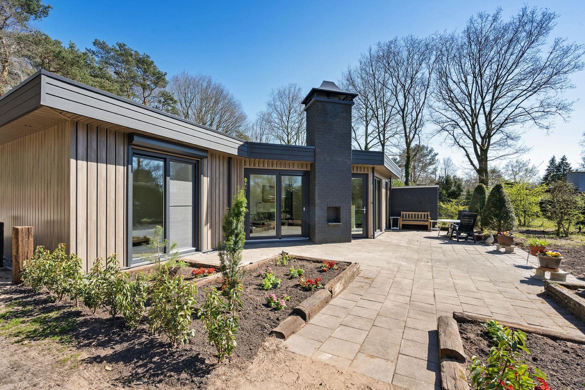 Ermerzand Retreat-Tuinen zomer