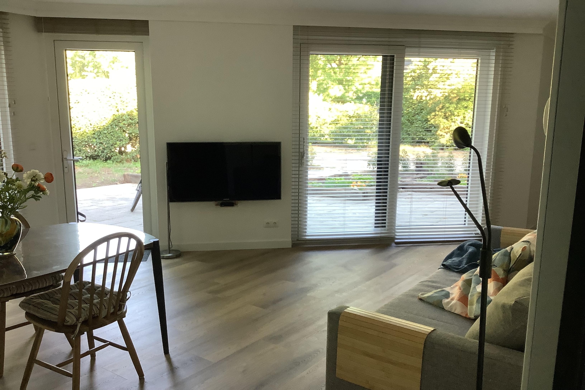 Ermerzand Retreat-Woonkamer