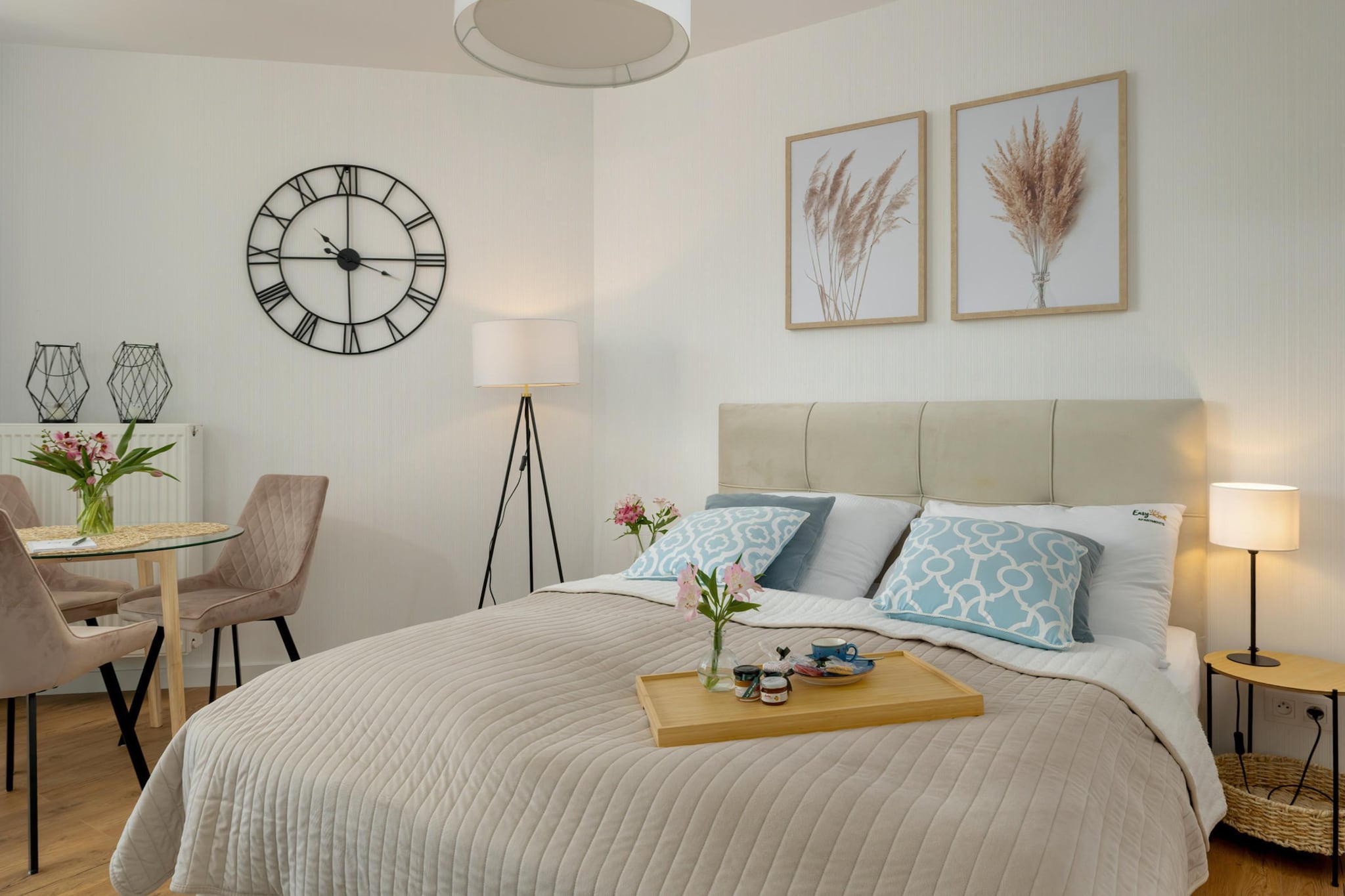 Bed Room