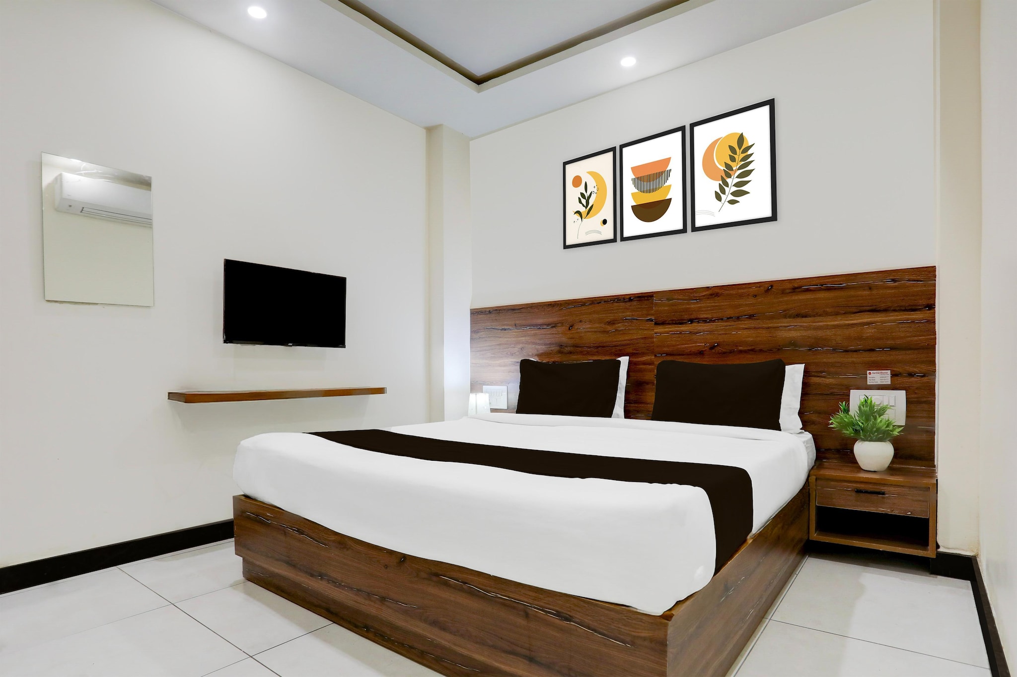 Super Townhouse Shivamogga