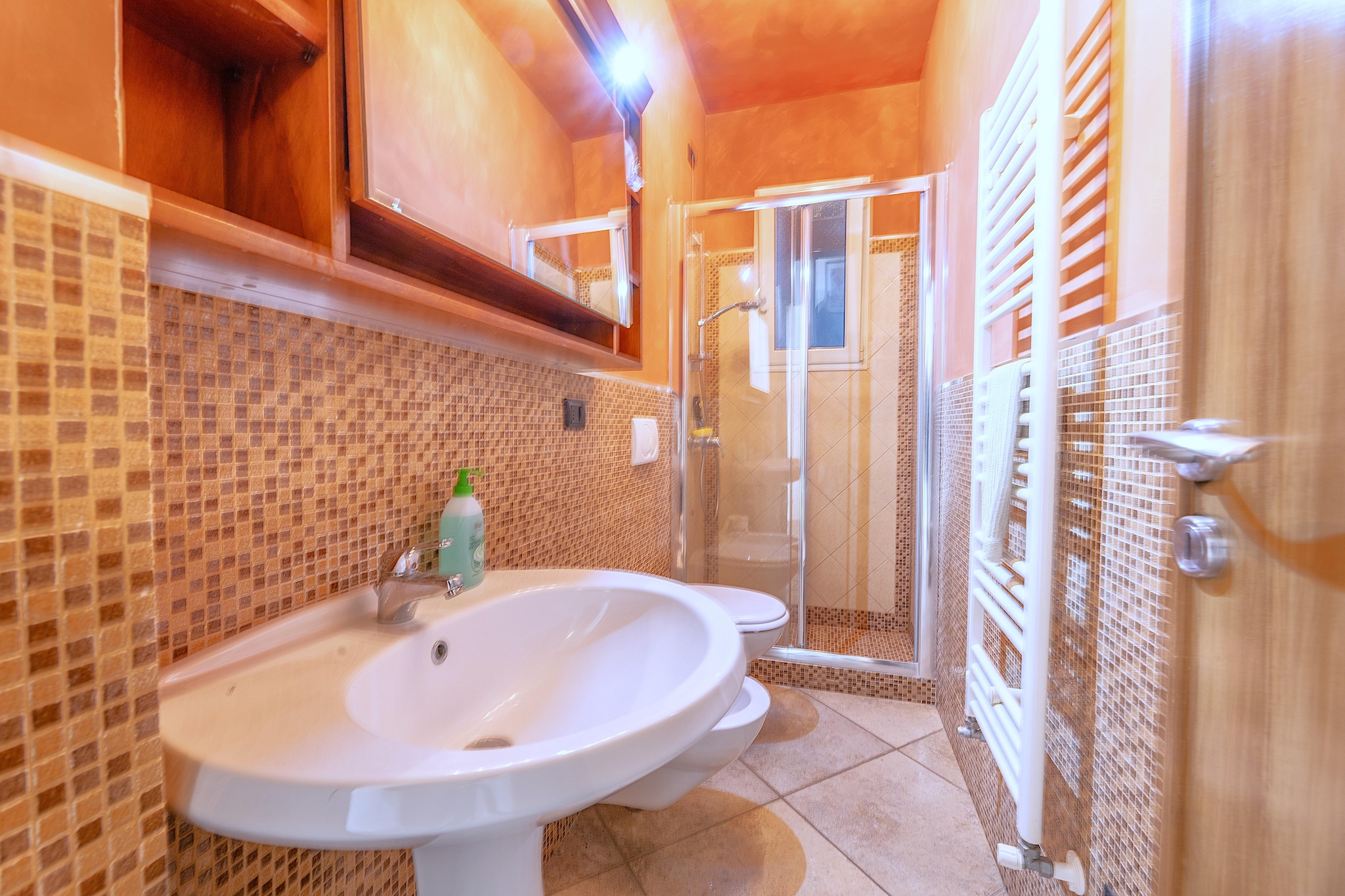 CVG 40-Bathroom