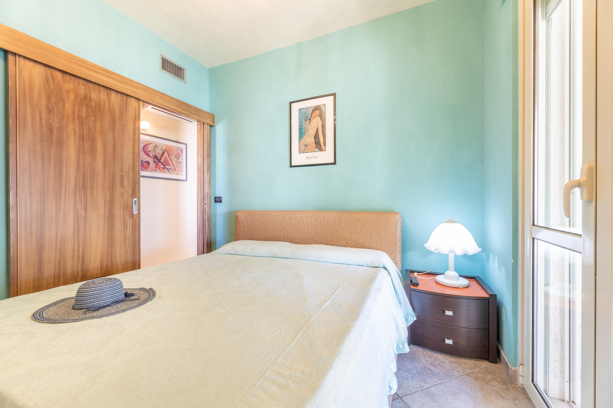 CVG 40-Bedroom
