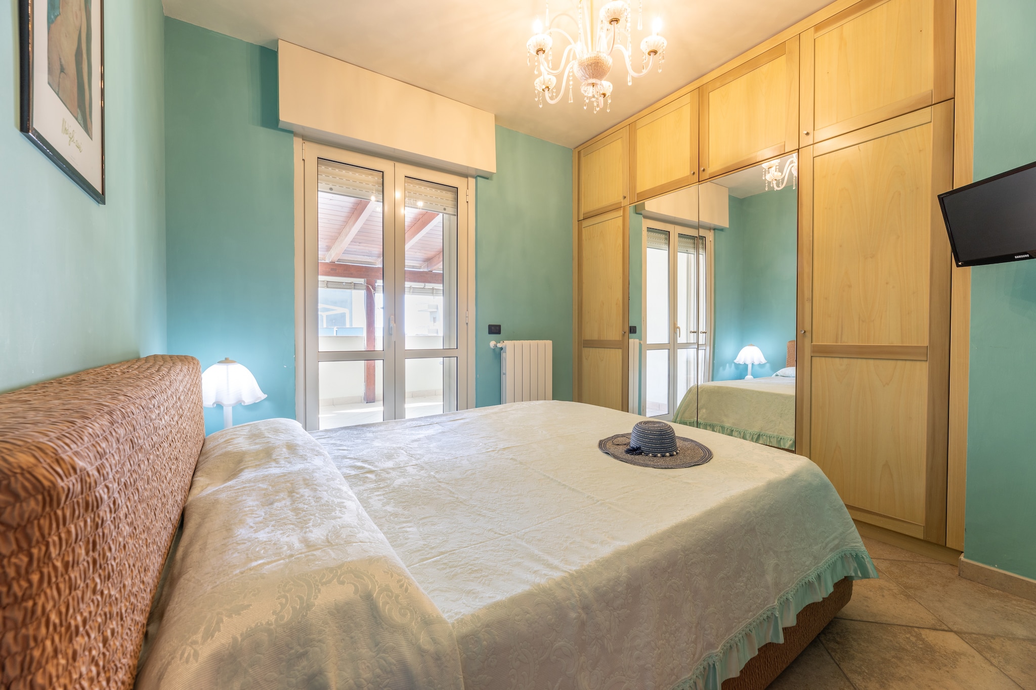 CVG 40-Bedroom