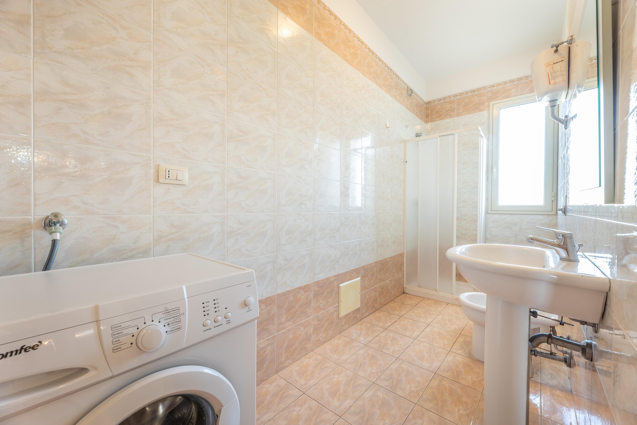 CVG 107-Bathroom