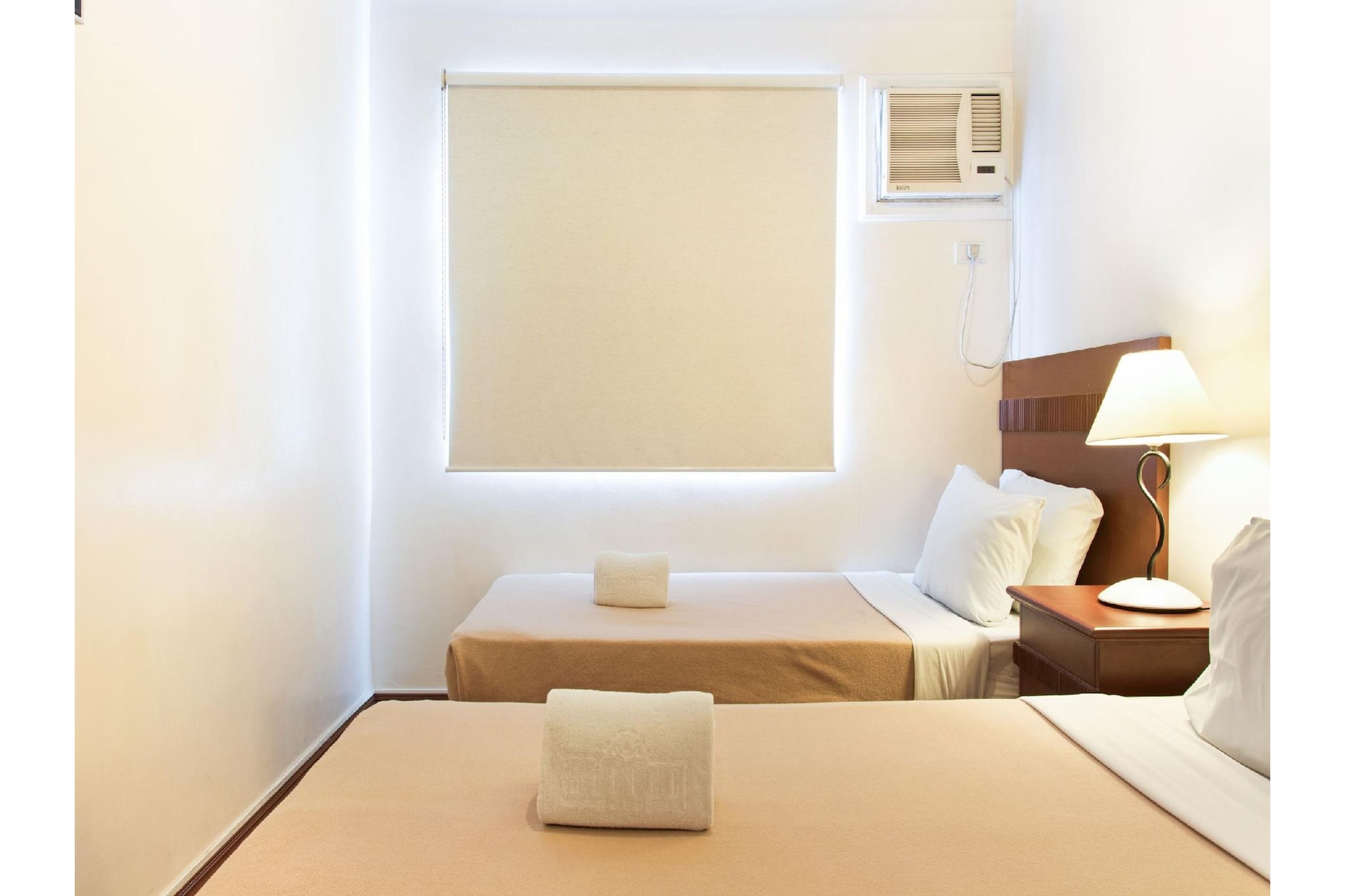 Experience comfort and style at Tropical Twin Escape – Avitel Townhouse Stay, a welcoming getaway in the vibrant heart of Makati City. Perfect for friends or travel companions, this thoughtfully designed accommodation features twin beds, air-conditioning, tiled floors, a private bathroom with shower, and a TV to unwind after a busy day.
Guests can stay connected with complimentary WiFi throughout the property and enjoy the added convenience of a 24-hour front desk. A delightful continental breakfast is served daily, making this an ideal choice for both business and leisure stays.
Located just 3.7 miles from Ninoy Aquino International Airport and within easy reach of premier shopping destinations like Greenbelt and Glorietta Malls, Tropical Twin Retreat combines convenience, value, and cozy comfort in one of Manila’s most dynamic neighborhoods.