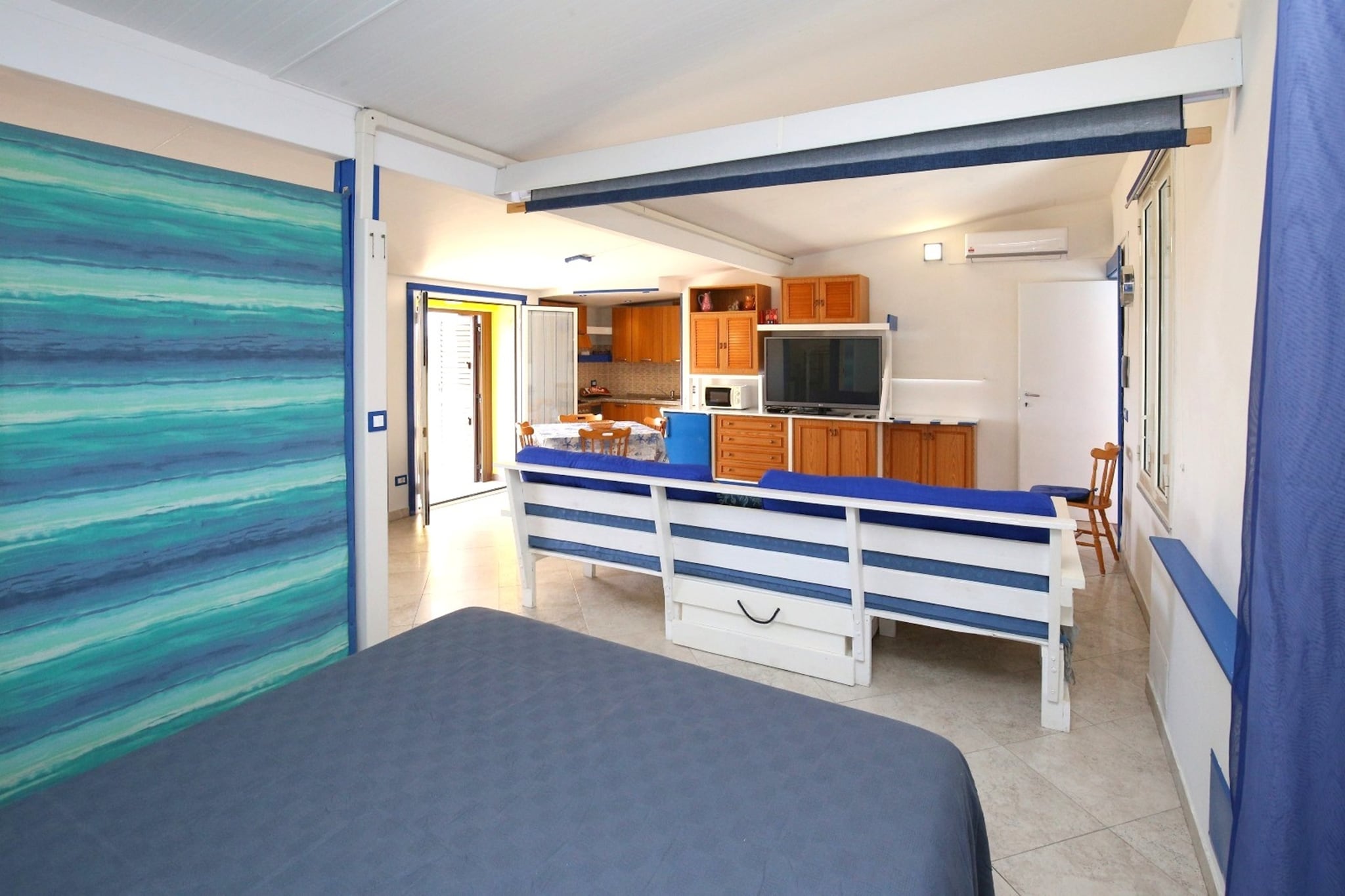 VILLA FABRIZIO-Woonkamer