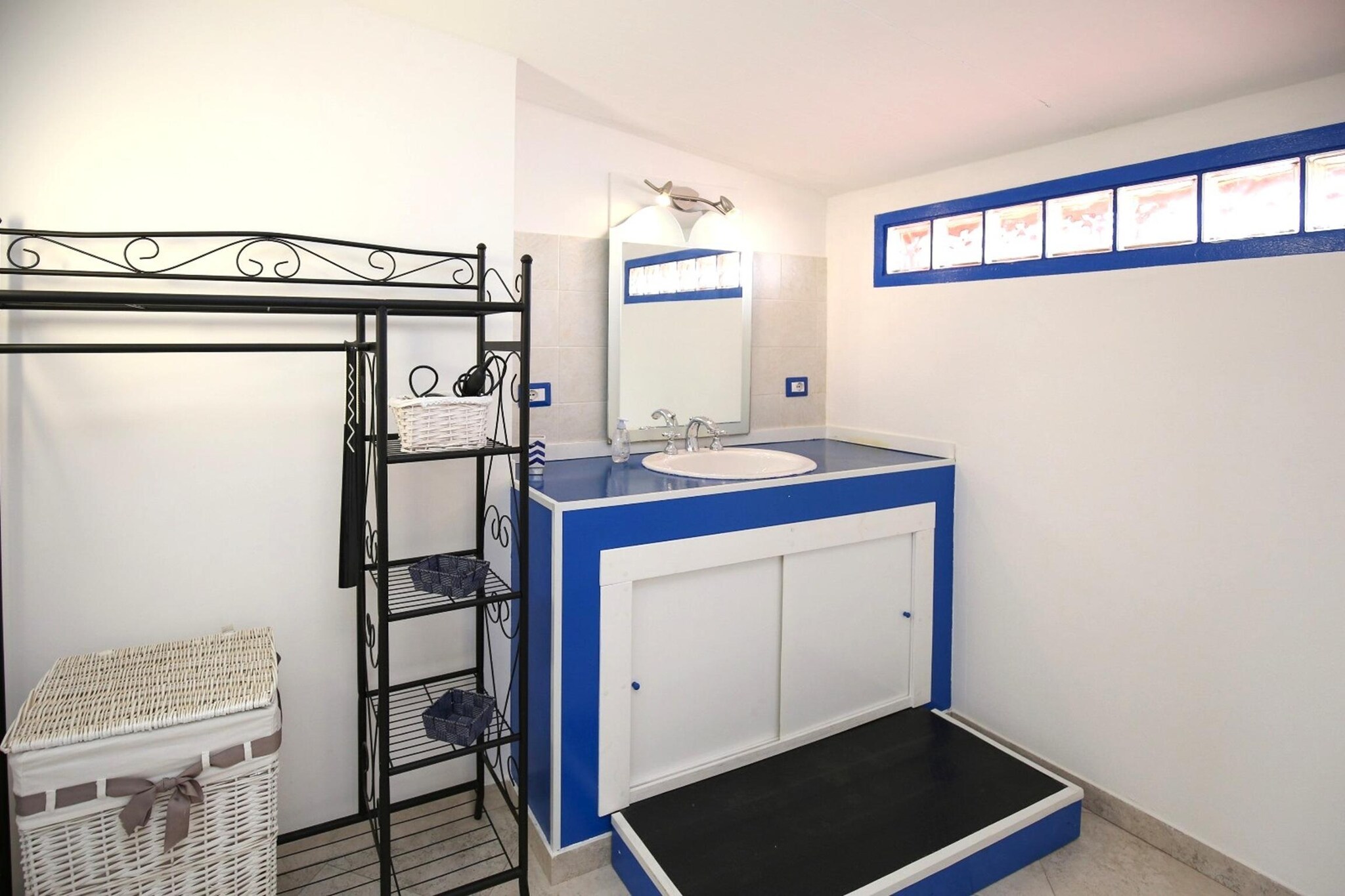 VILLA FABRIZIO-Badkamer