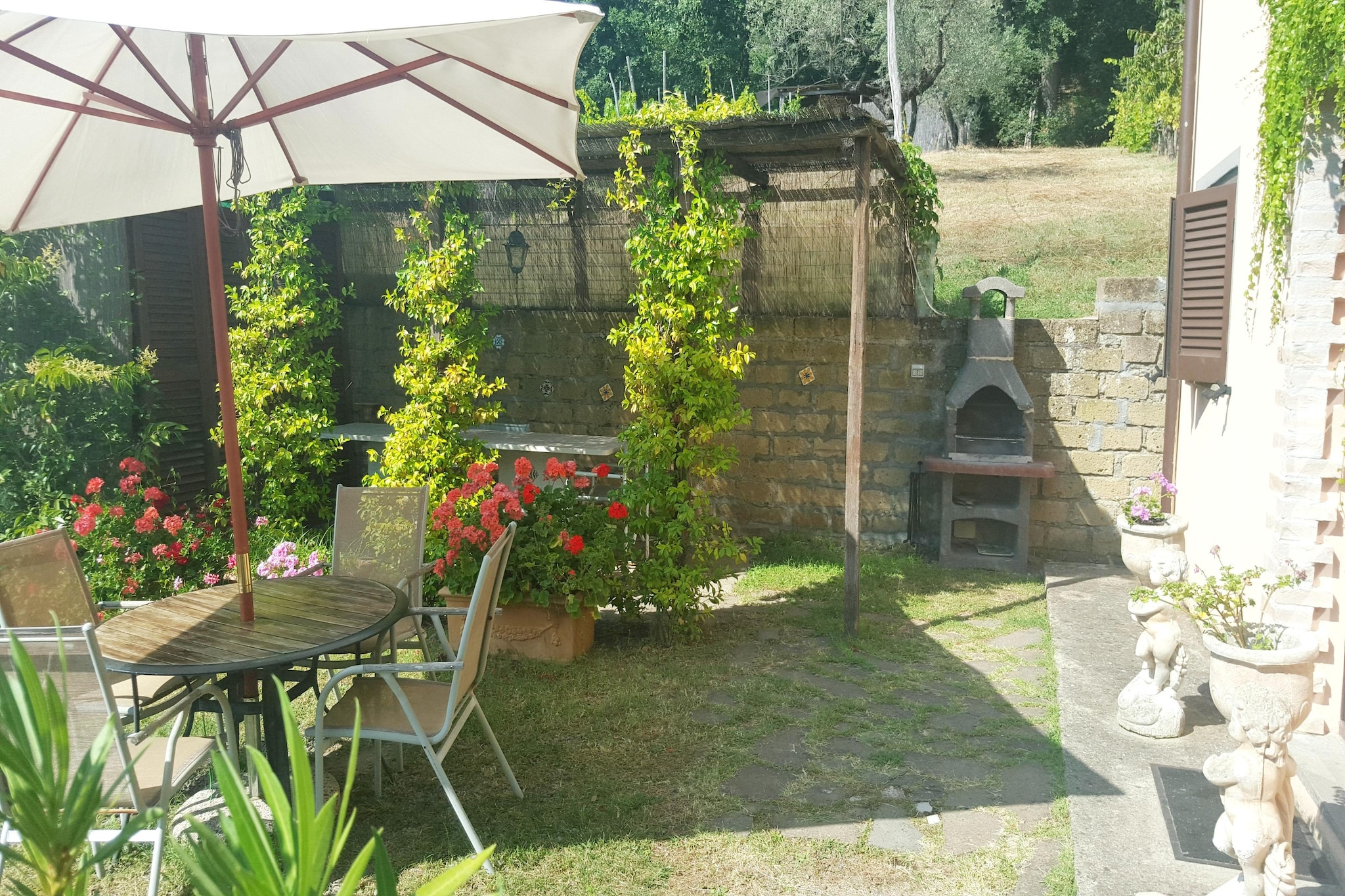 Casale Citerno-Gardens summer