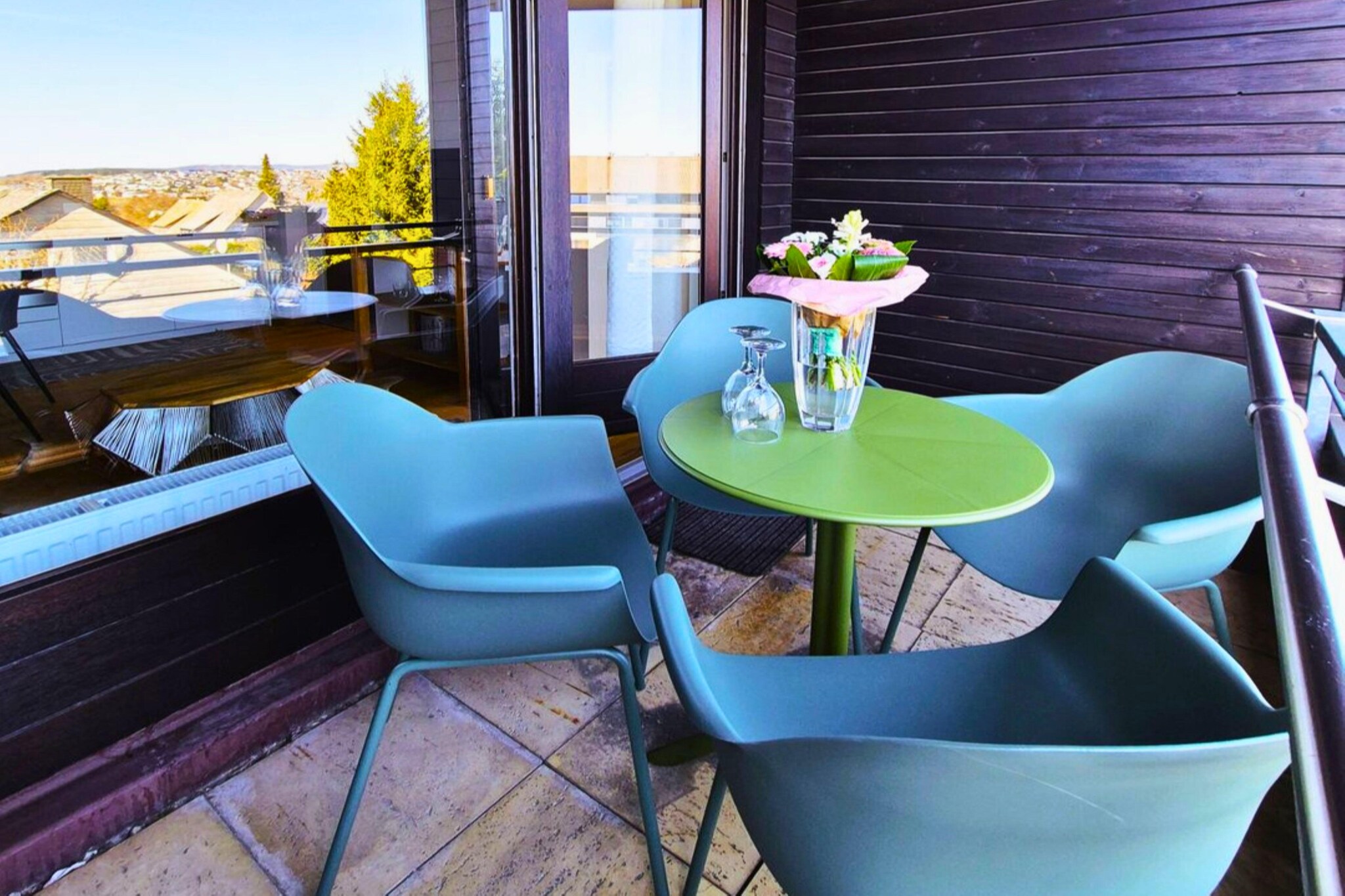 NI 21138 ist nicht mehr verfügbar-Terrasbalkon