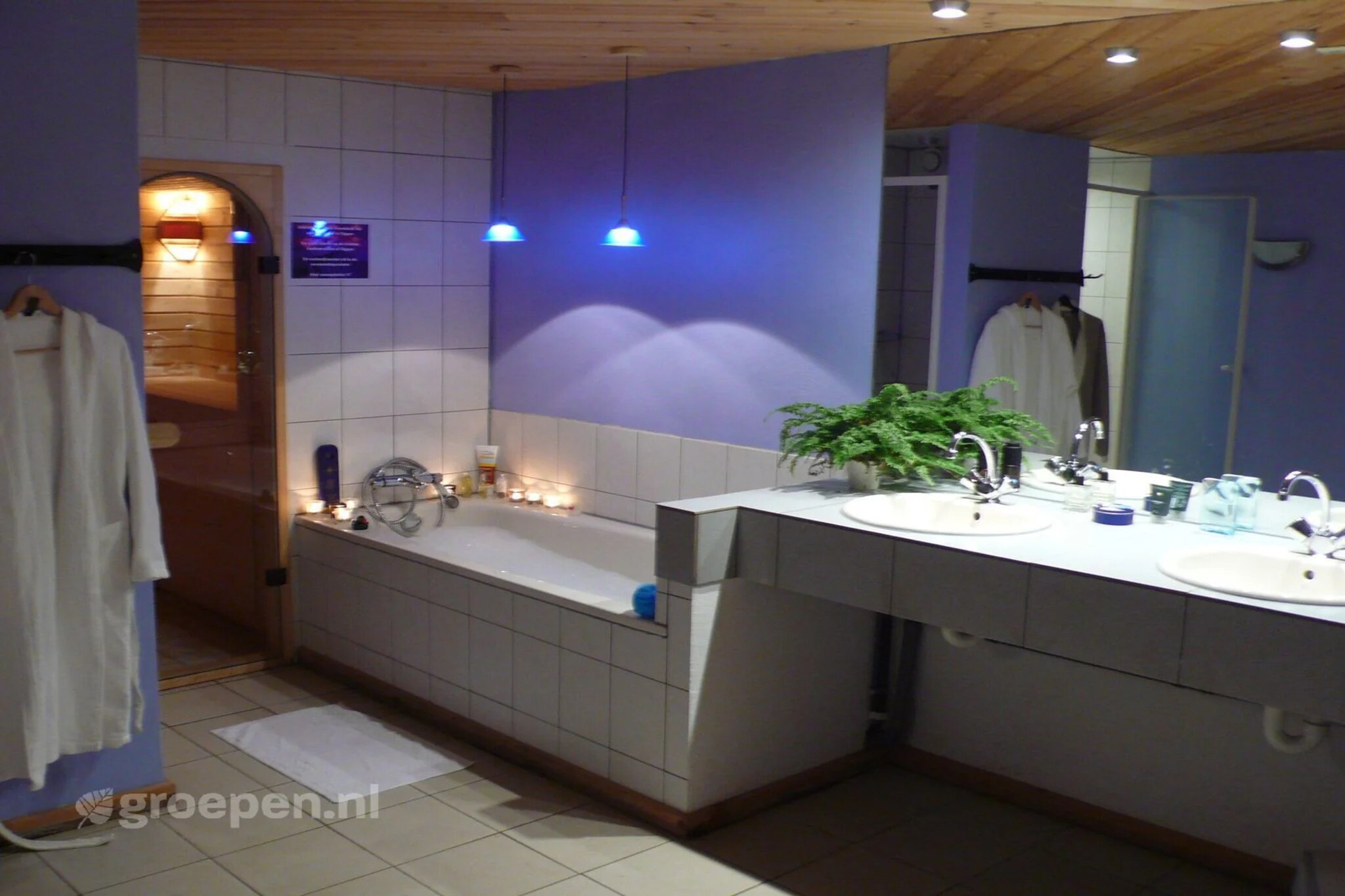 Bérismenil-Badezimmer