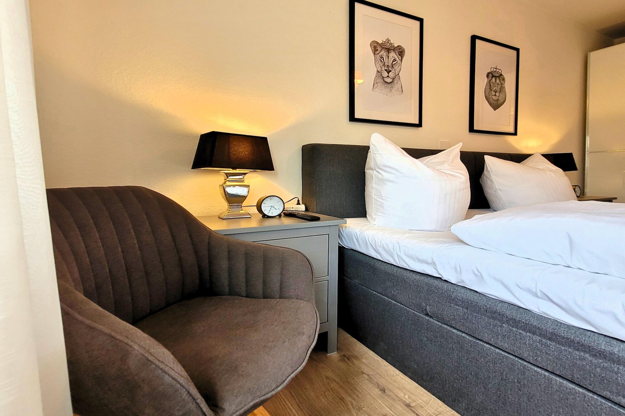 Bed Room