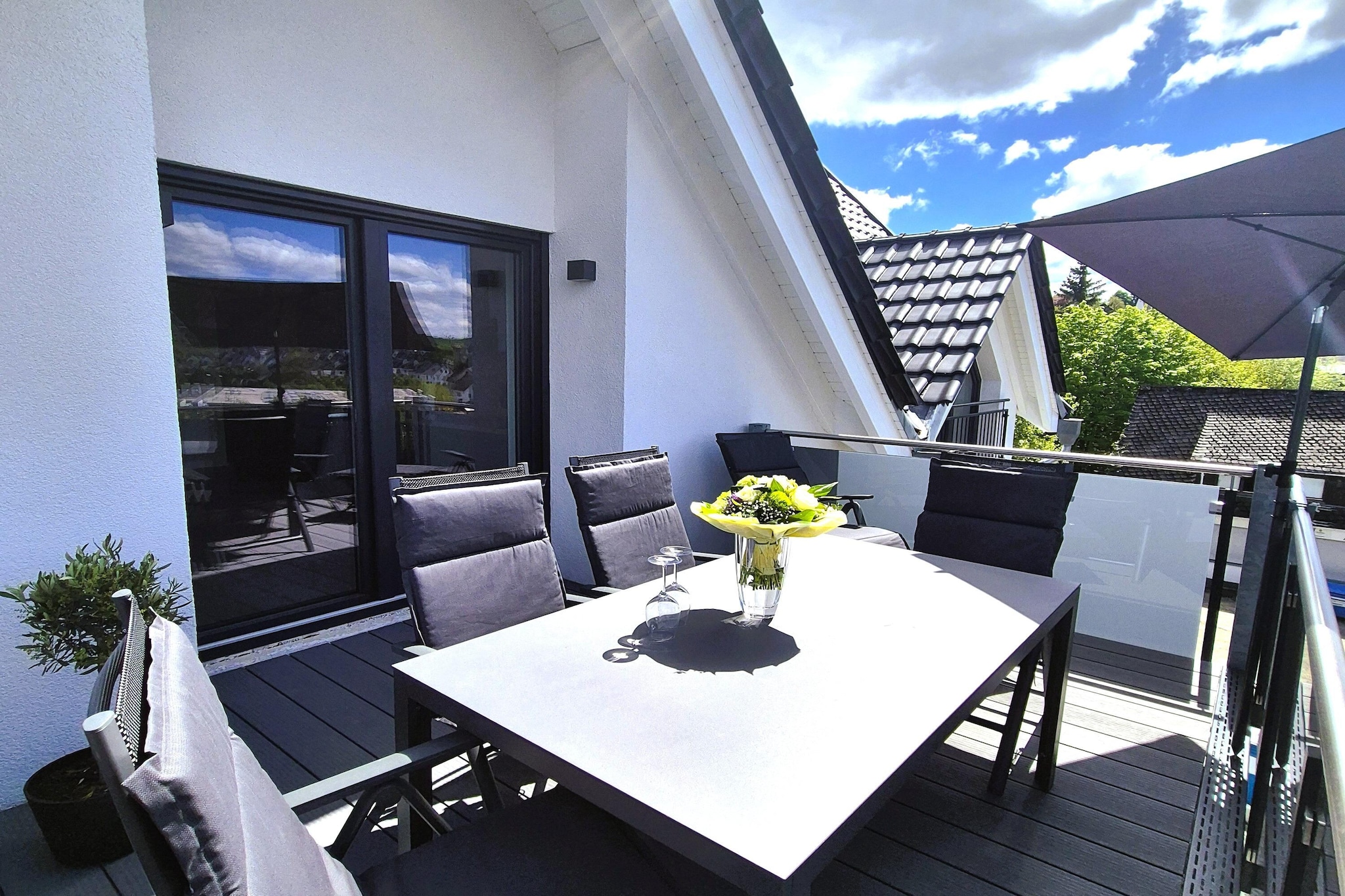 Winterberg Appartement 21136-Terrasbalkon