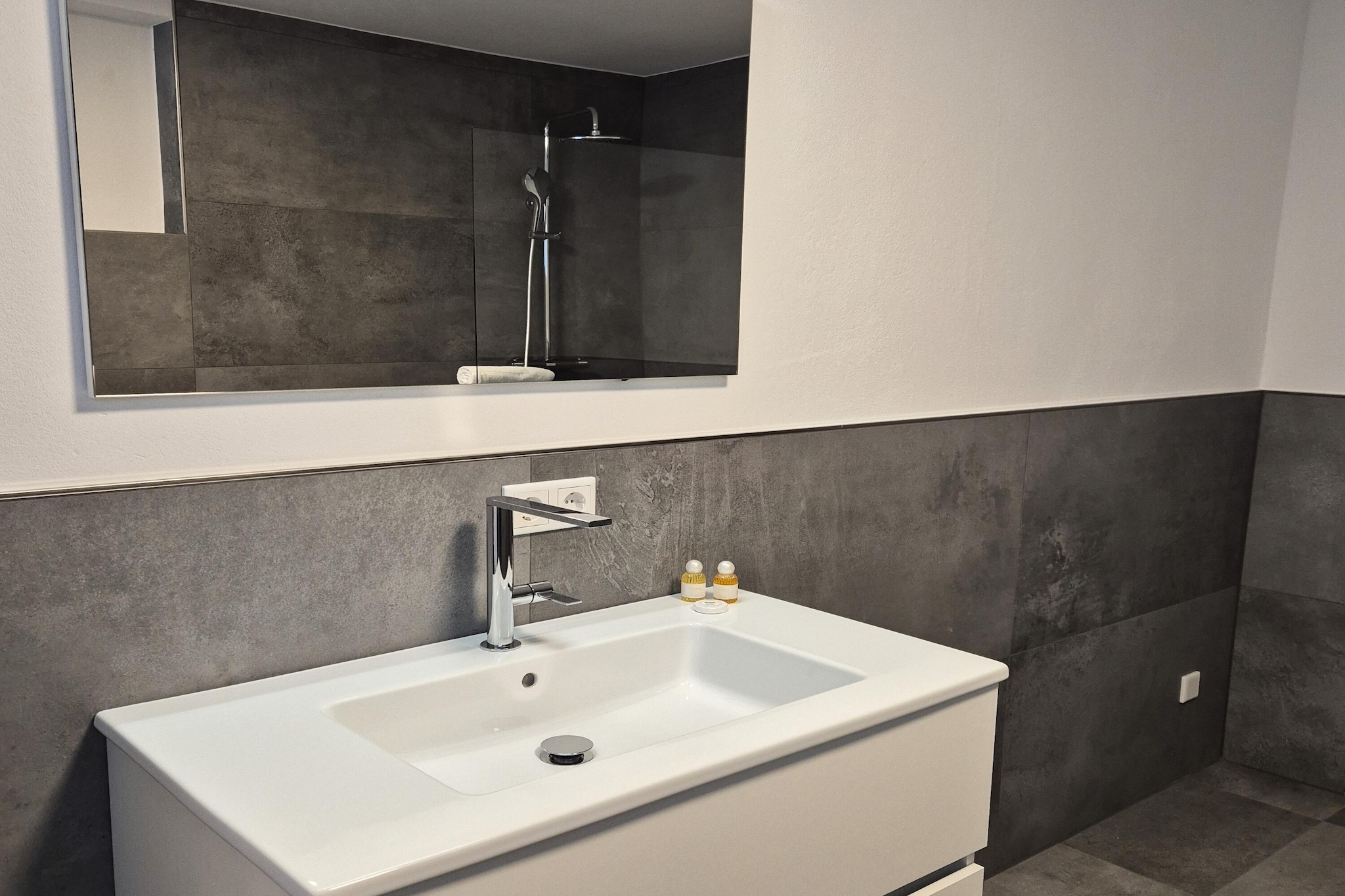 Winterberg Appartement 21136-Badkamer