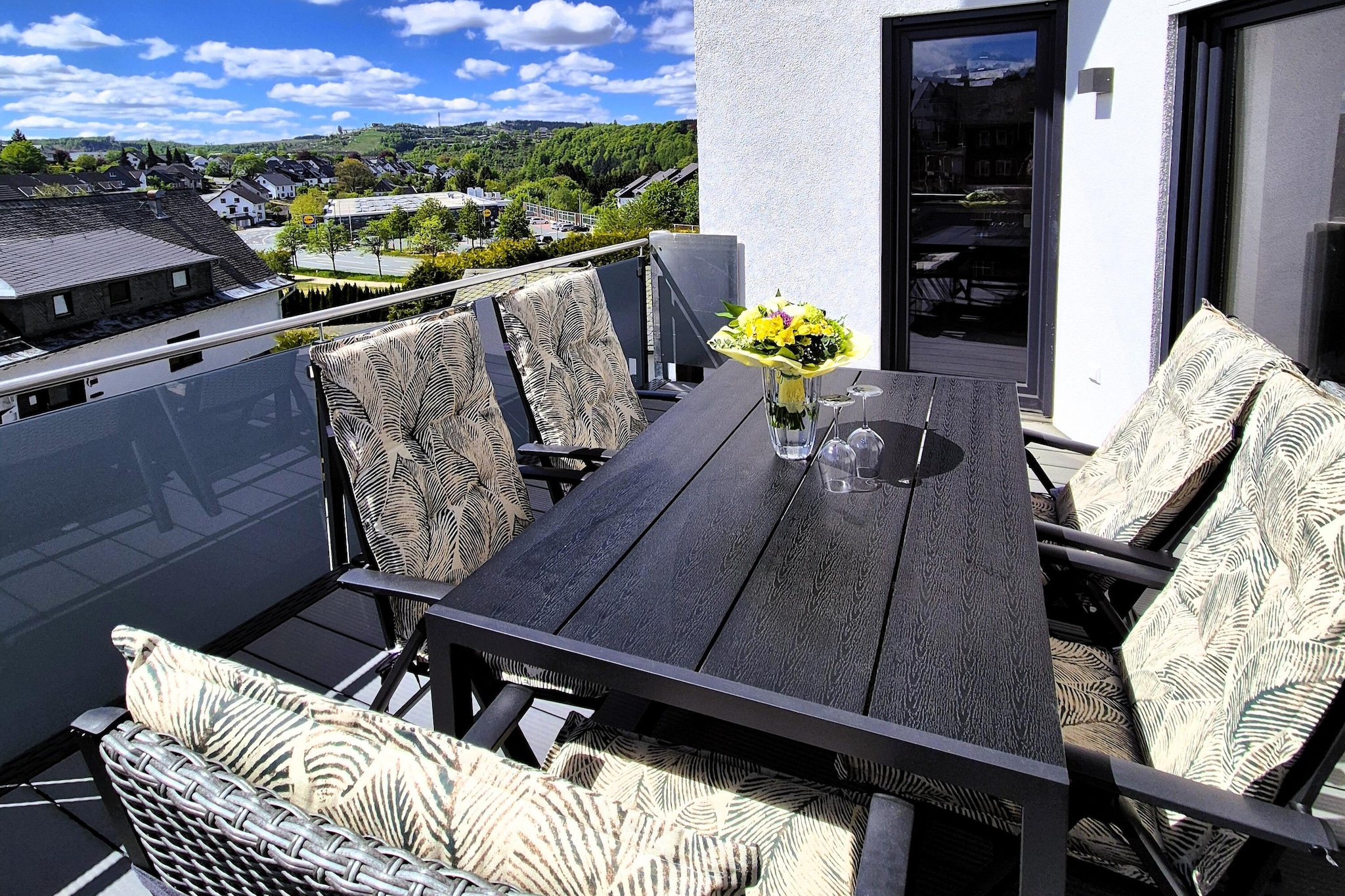 Winterberg Appartement 21133-Terrasbalkon