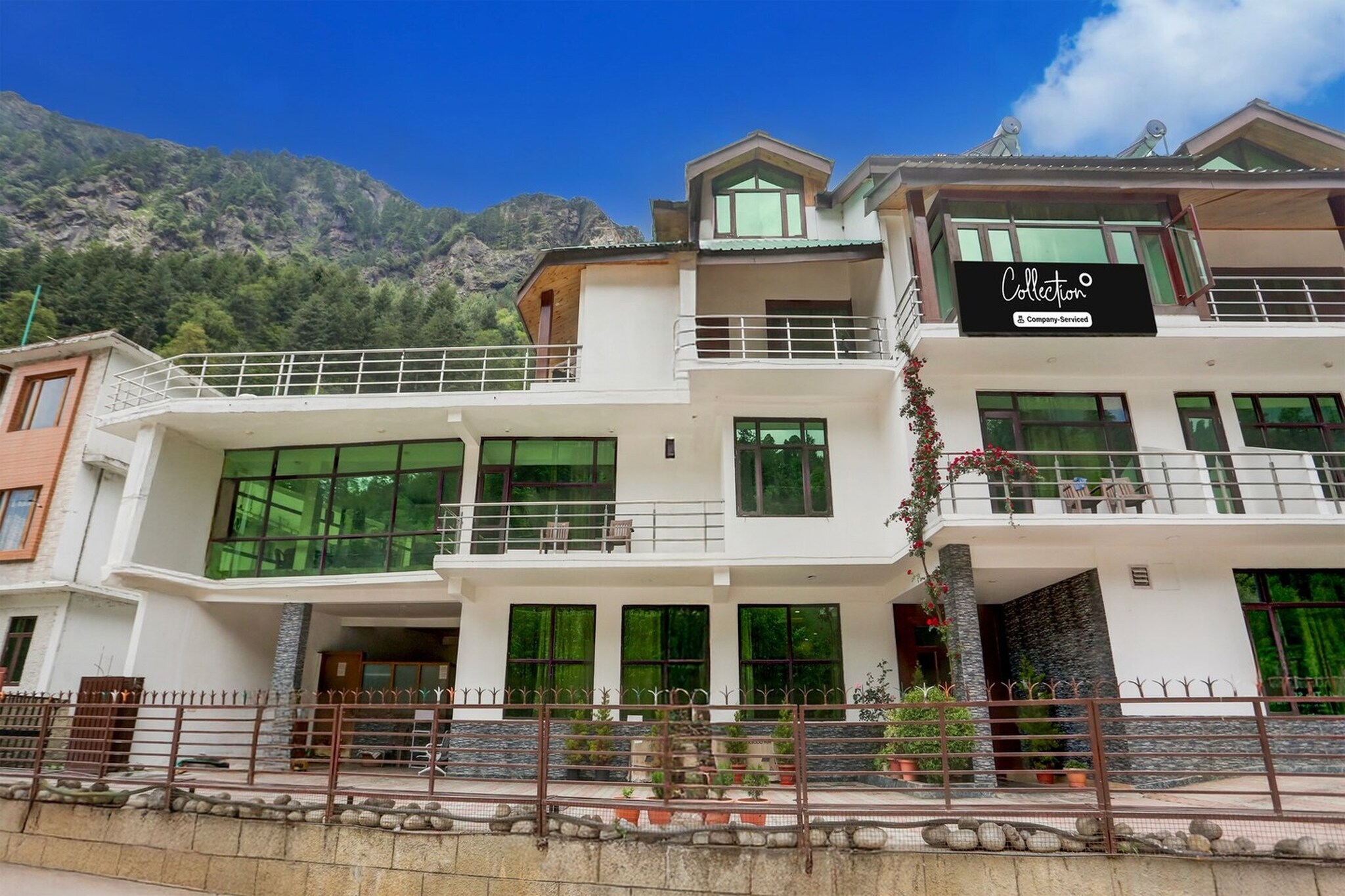 Collection O Hot Spring Kalath Manali
