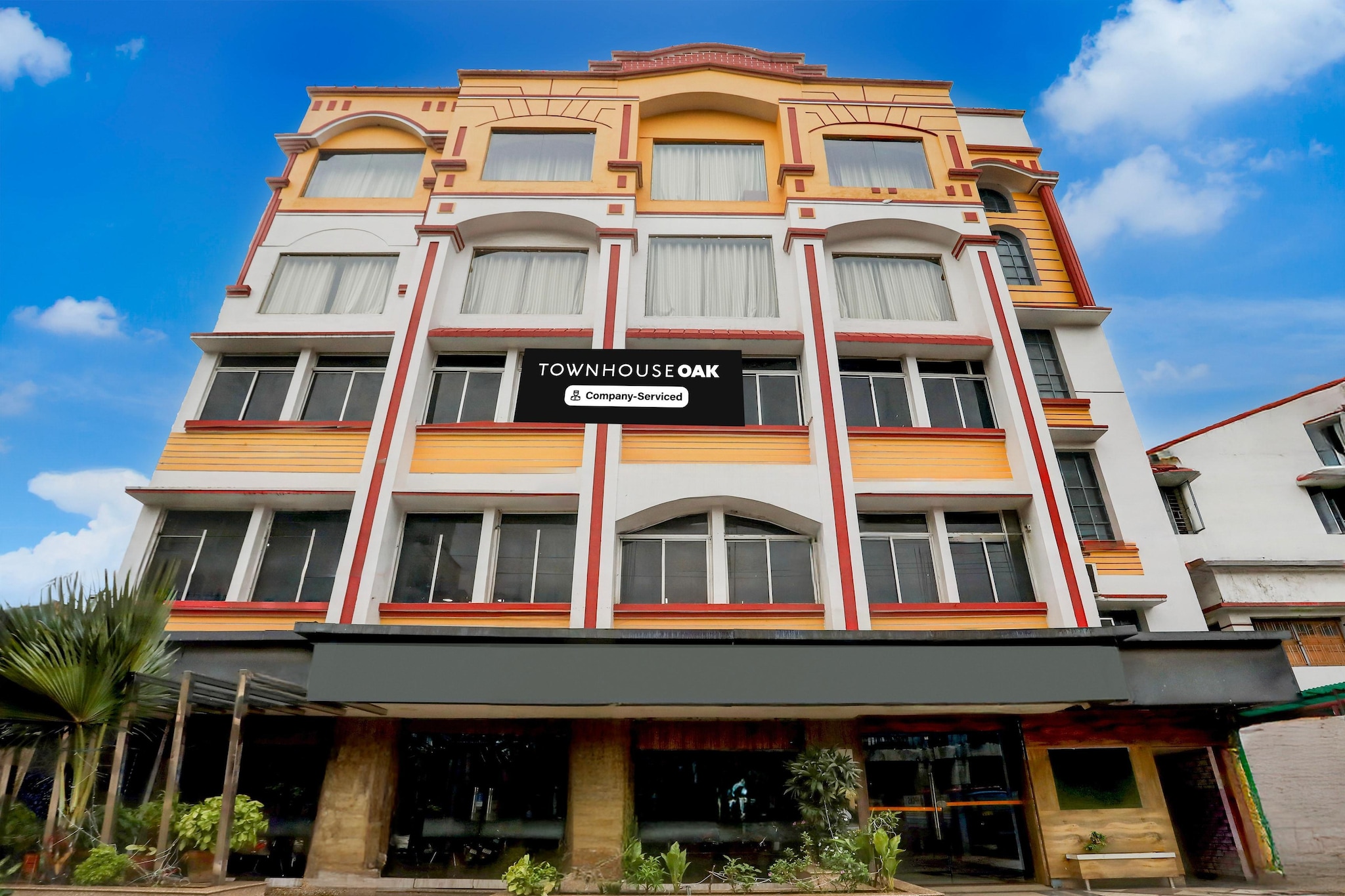 Super Townhouse Oak Dhanbad Near SSLNT