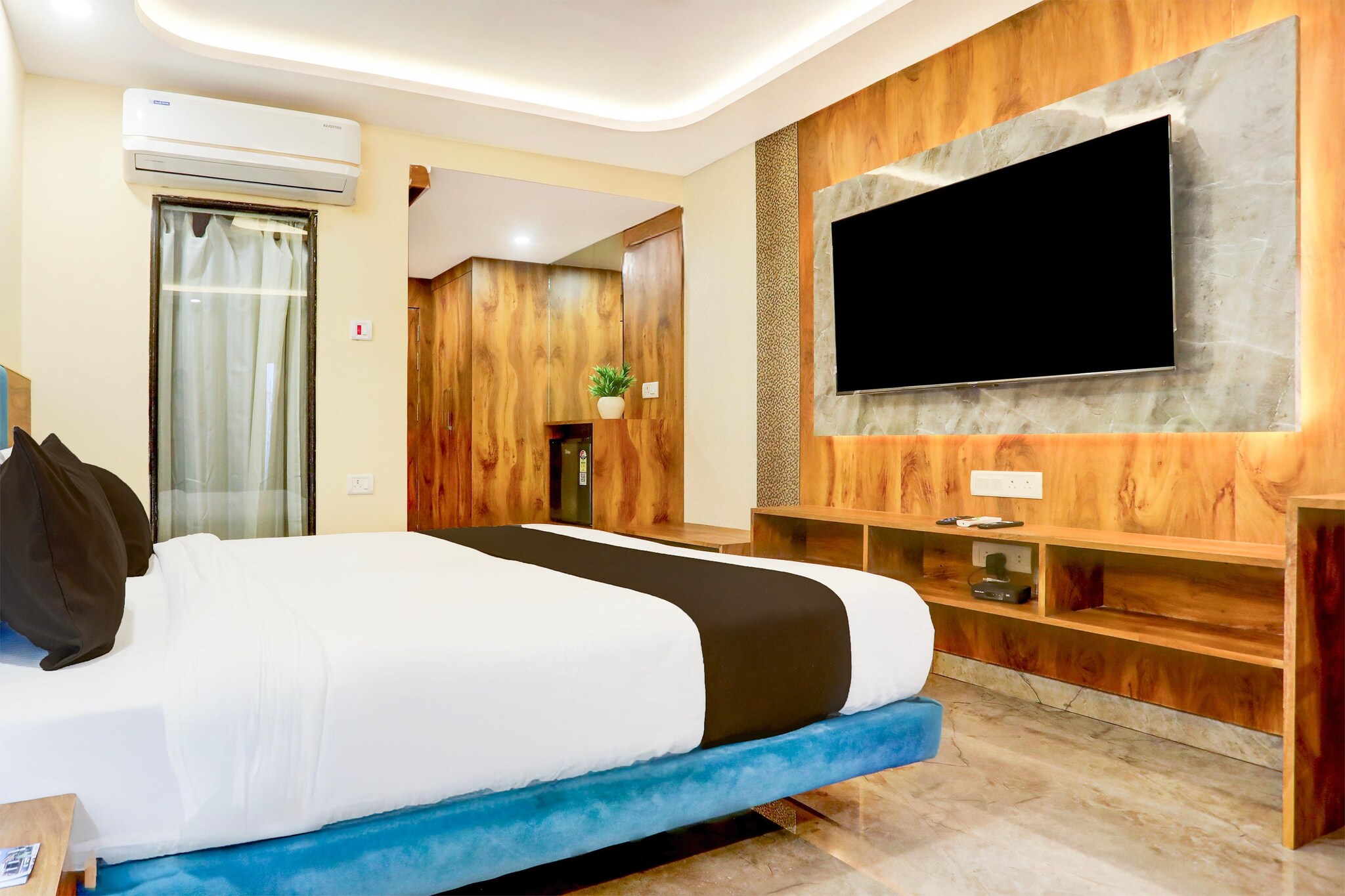 Super Townhouse Oak Dhanbad Near SSLNT