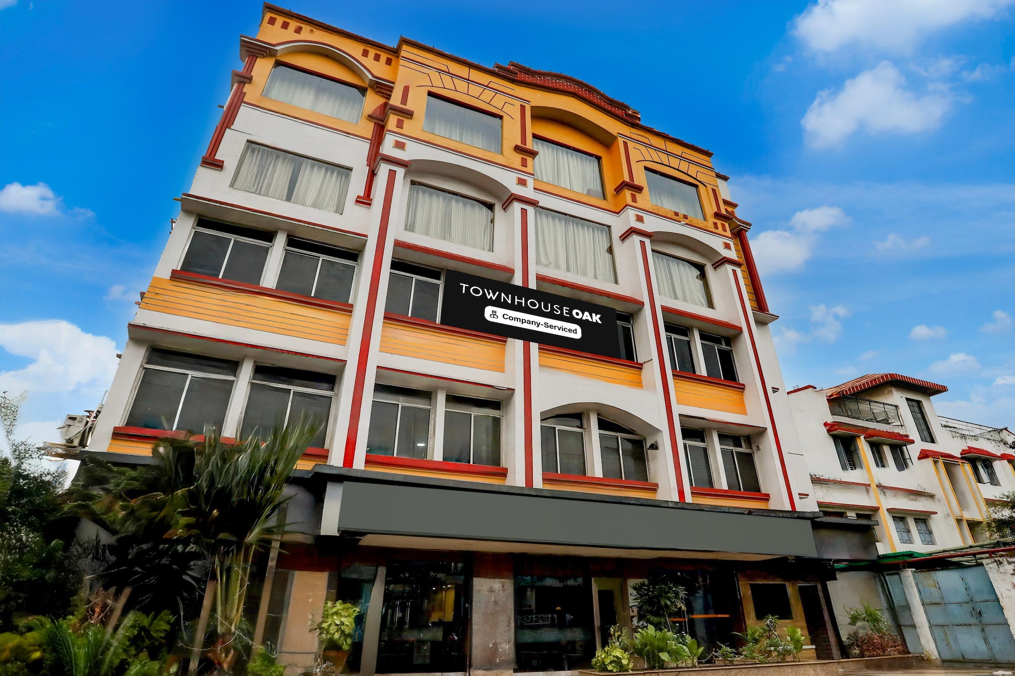 Super Townhouse Oak Dhanbad Near SSLNT College