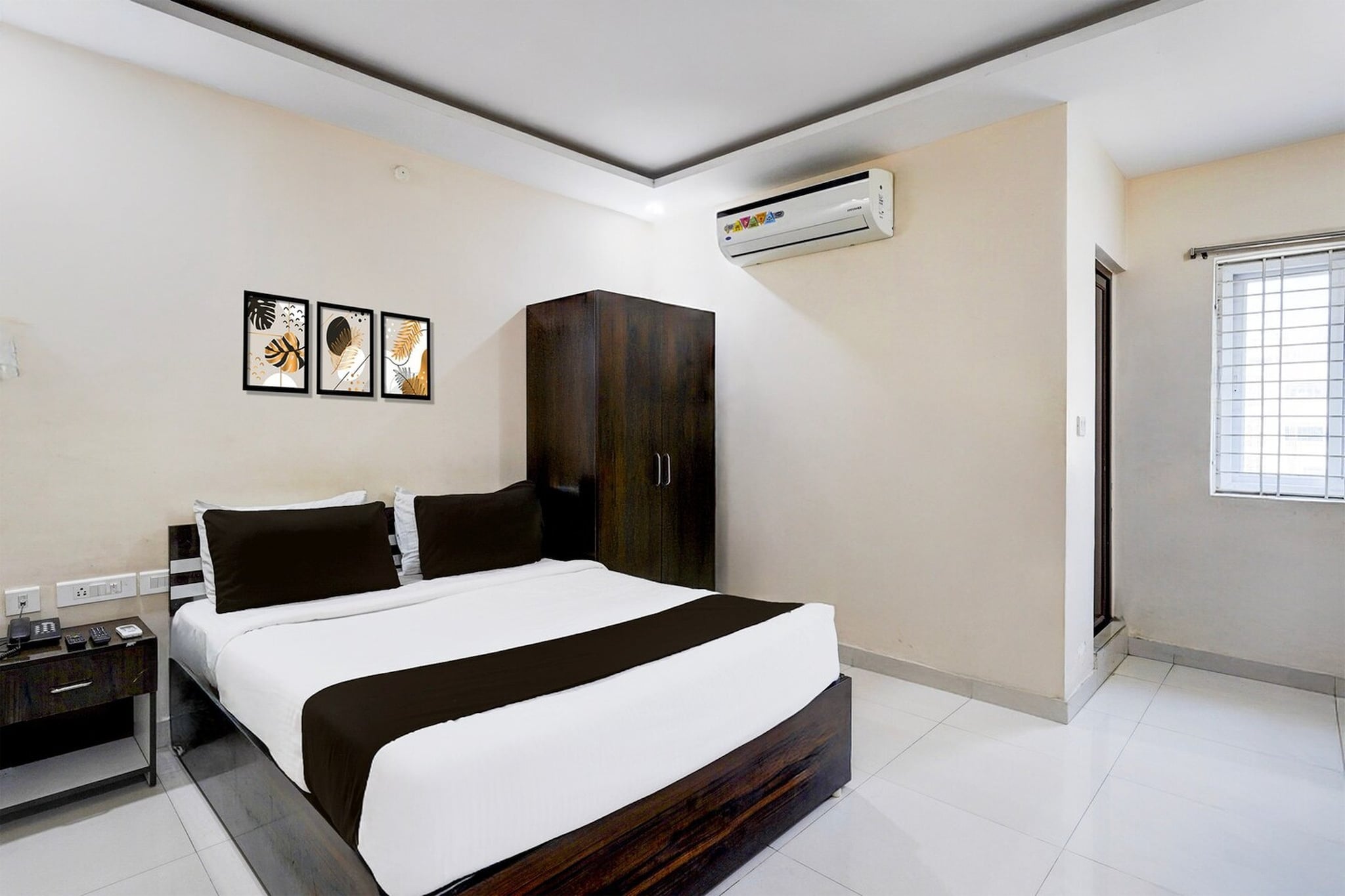 Comfortable Accommodations: Rooms feature air-conditioning, TV, and free WiFi throughout the property. Family rooms and amenities such as a lounge, elevator, and shared kitchen enhance guest comfort.
Dining and Leisure: A family-friendly restaurant serves Indian cuisine for lunch and dinner. The bar provides a relaxing space for guests to unwind.
Unmarried couples are warmly welcome at this property.
Guests with local ID proof are warmly welcome.
Early Check-In Policy: A full day’s room rate will be charged for check-ins before 6:00 AM. Complimentary early check-in is available between 6:00 AM and 10:00 AM, subject to room availability.
Check-in is only available to guests aged 18 and above. Please provide a government-issued ID to confirm your age.