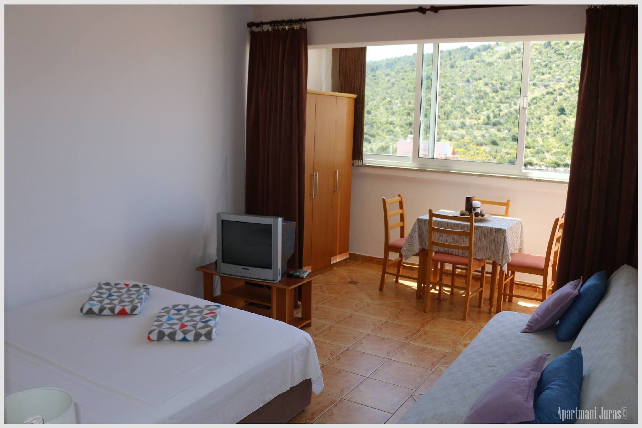 Apartments Juras - Studio Apartment with Sea View (Marija)-Bedroom