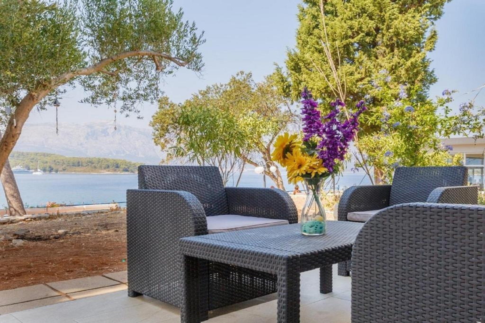 Lumbarda Resort Apartments - Superior One bedroom Apartment E6-Terrassenbalkon