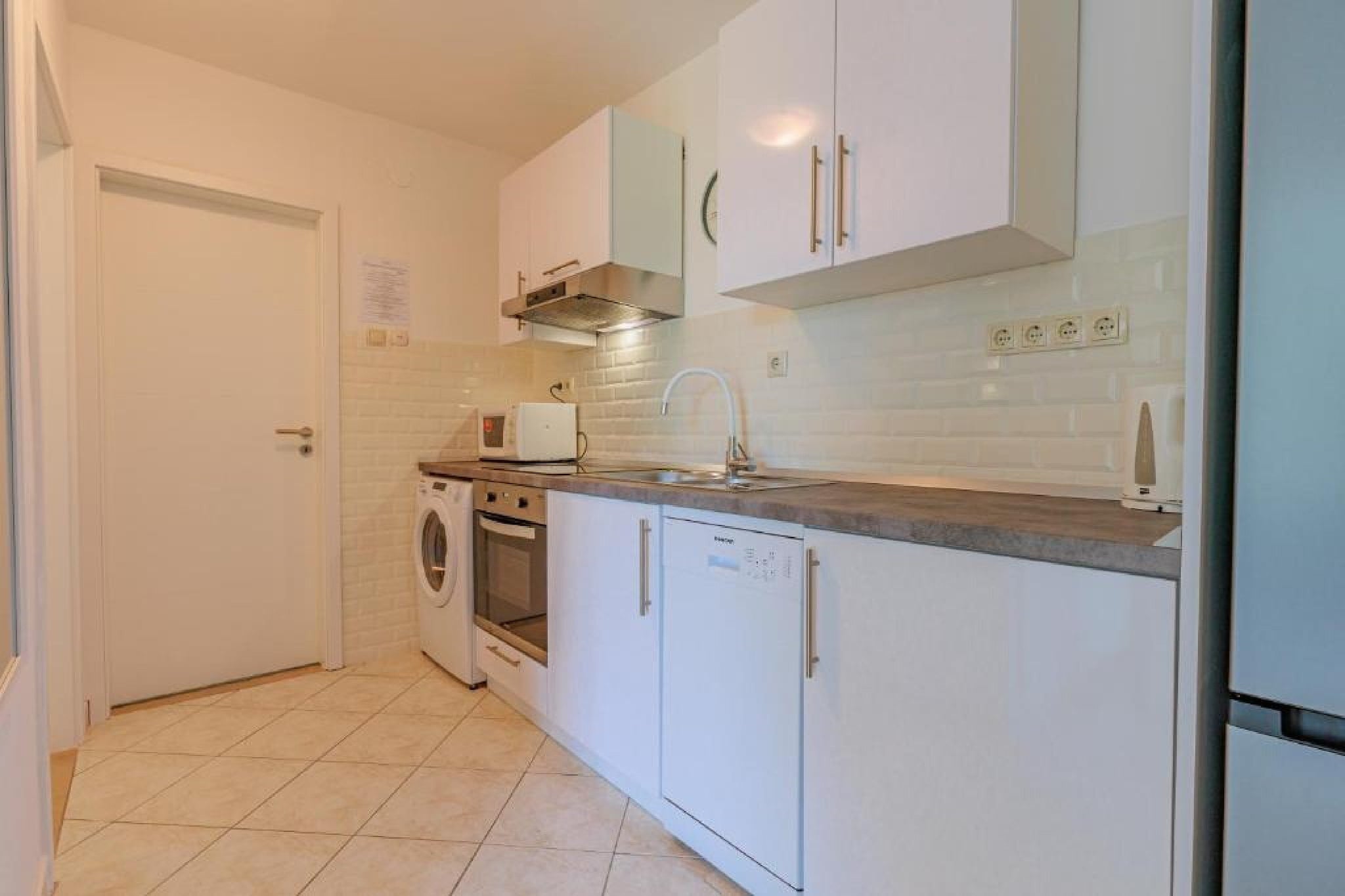 Lumbarda Resort Apartments - Comfort Two-Bedroom Apartment F5-Küche