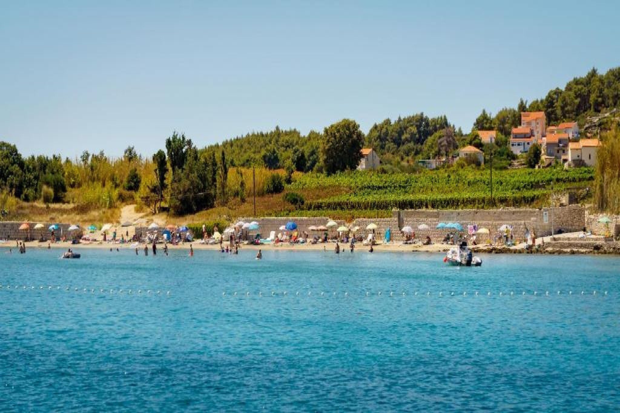 Lumbarda Resort Apartments - Comfort Two-Bedroom Apartment F5-Ambiente