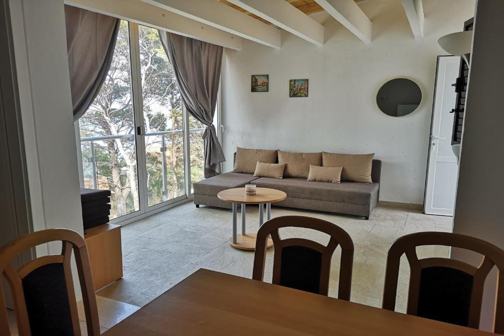 Lumbarda Resort Apartments -Comfort Two-Bedroom Apartment F7-Wohnzimmer