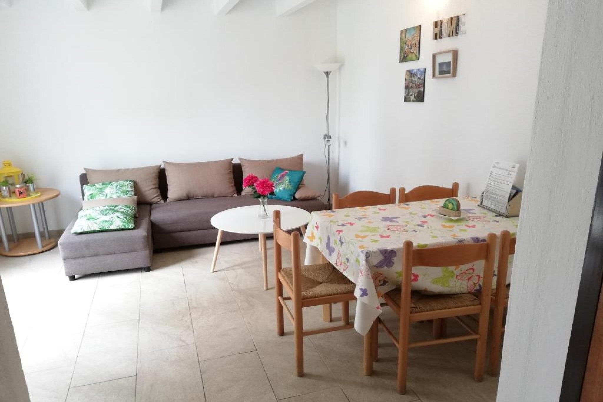 Lumbarda Resort Apartments -Comfort Two-Bedroom Apartment F7-Wohnzimmer