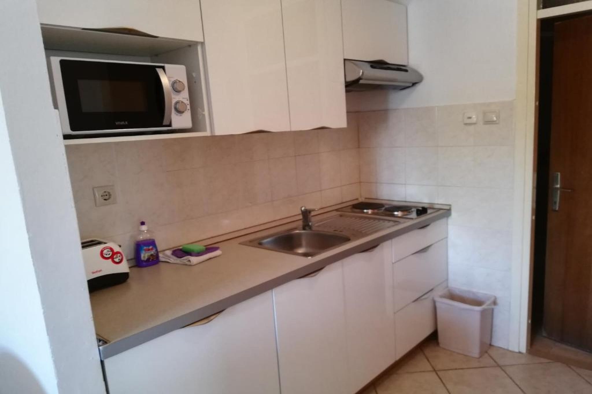 Lumbarda Resort Apartments -Comfort Two-Bedroom Apartment F7-Küche